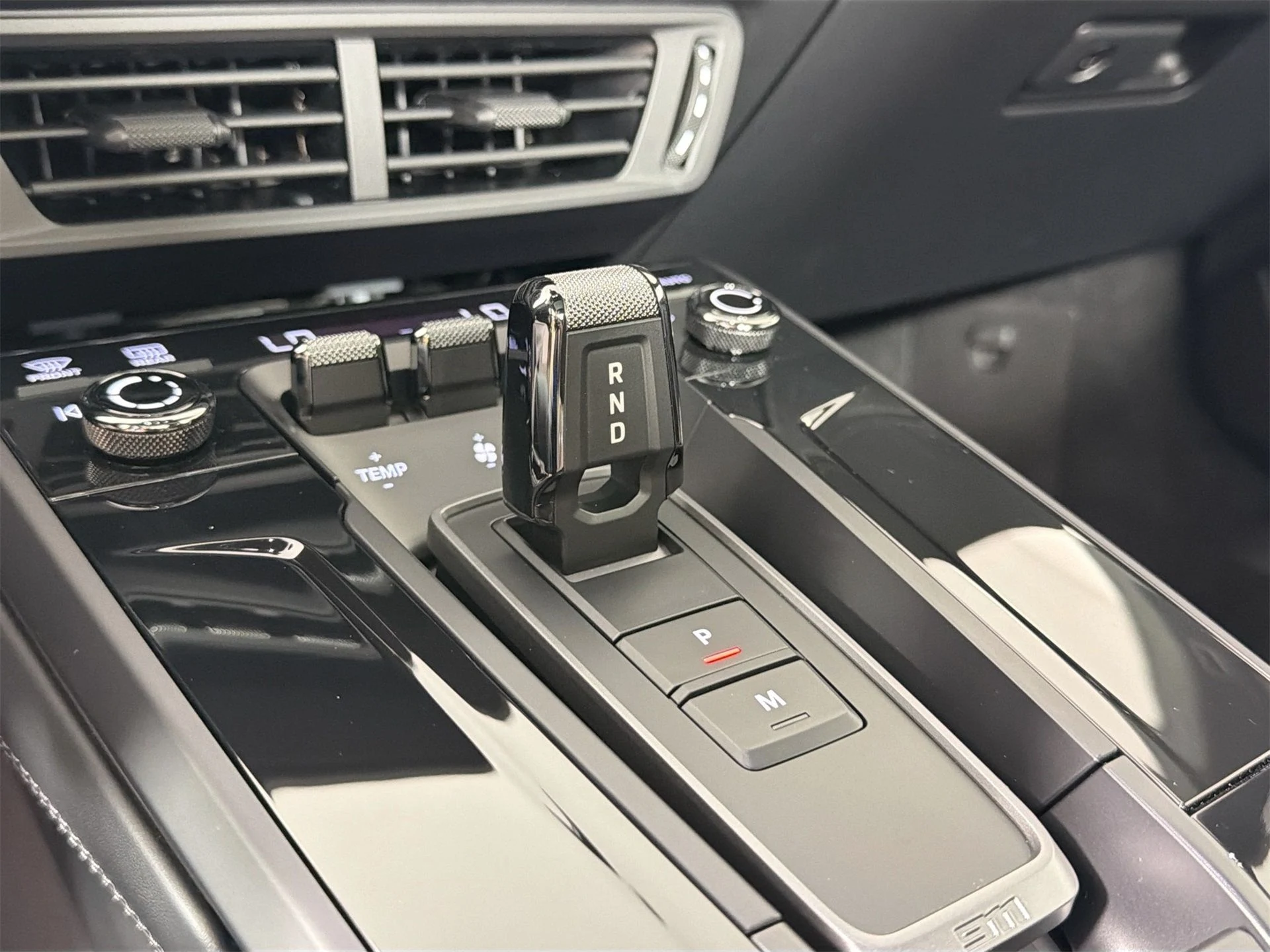 mph033_970466185_4949f1a50fda29af5eca57f36b8f7d52_ae418de1e0