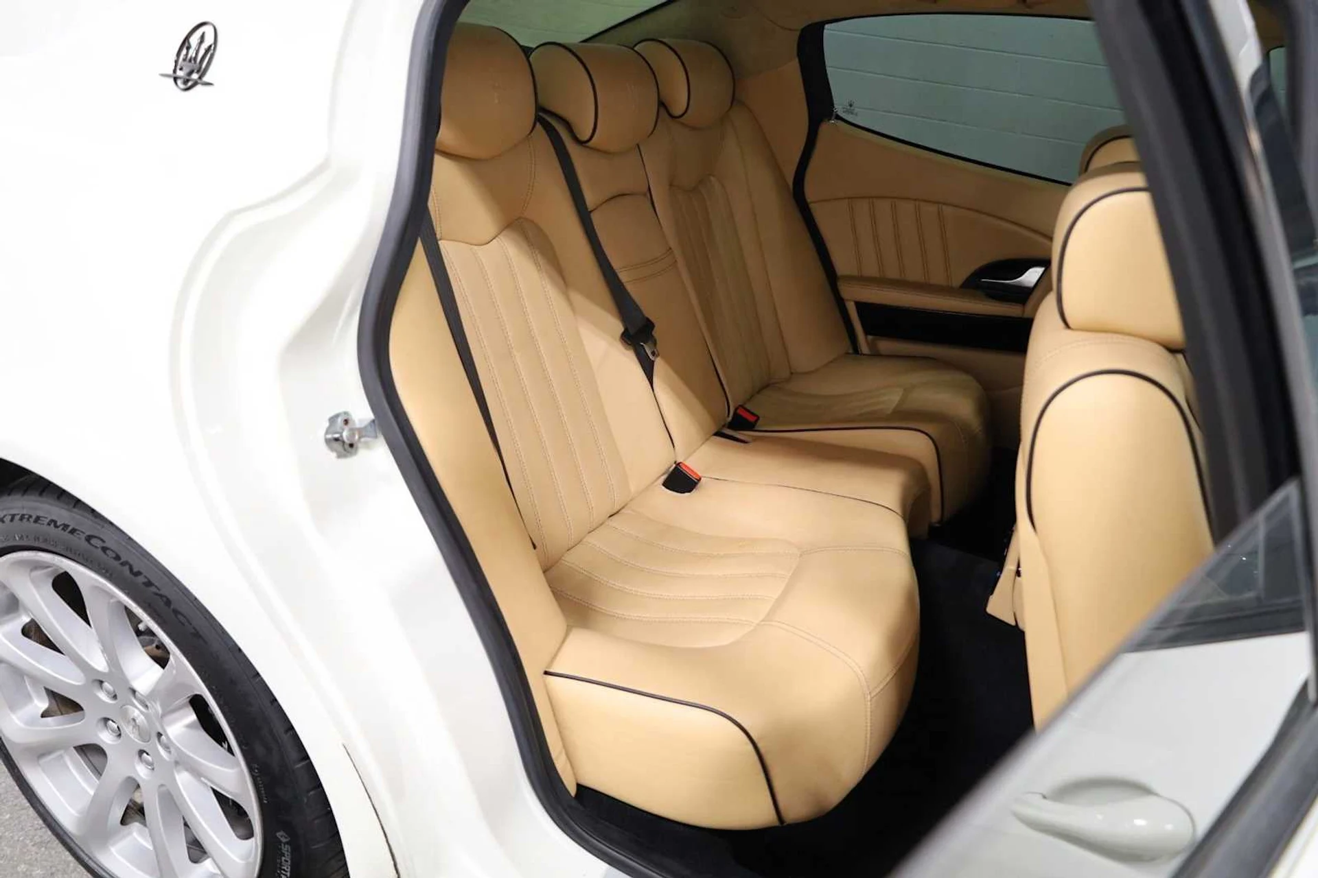 mph033_986619972_62ed2196890b7462121dba339bee07db_626bad3b53