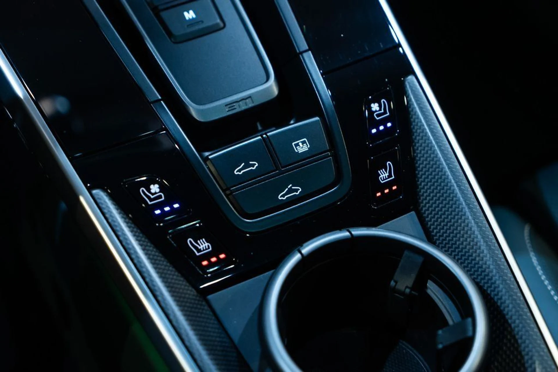 mph033_990086737_3d7e35bd73bc29fc94e1dcd59a063b2b_62004f7d29