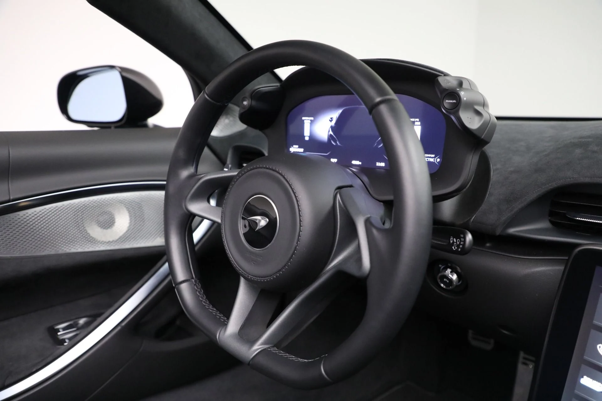 mph033_991550636_Used_2025_Mc_Laren_Artura_Spider_2a227acef5