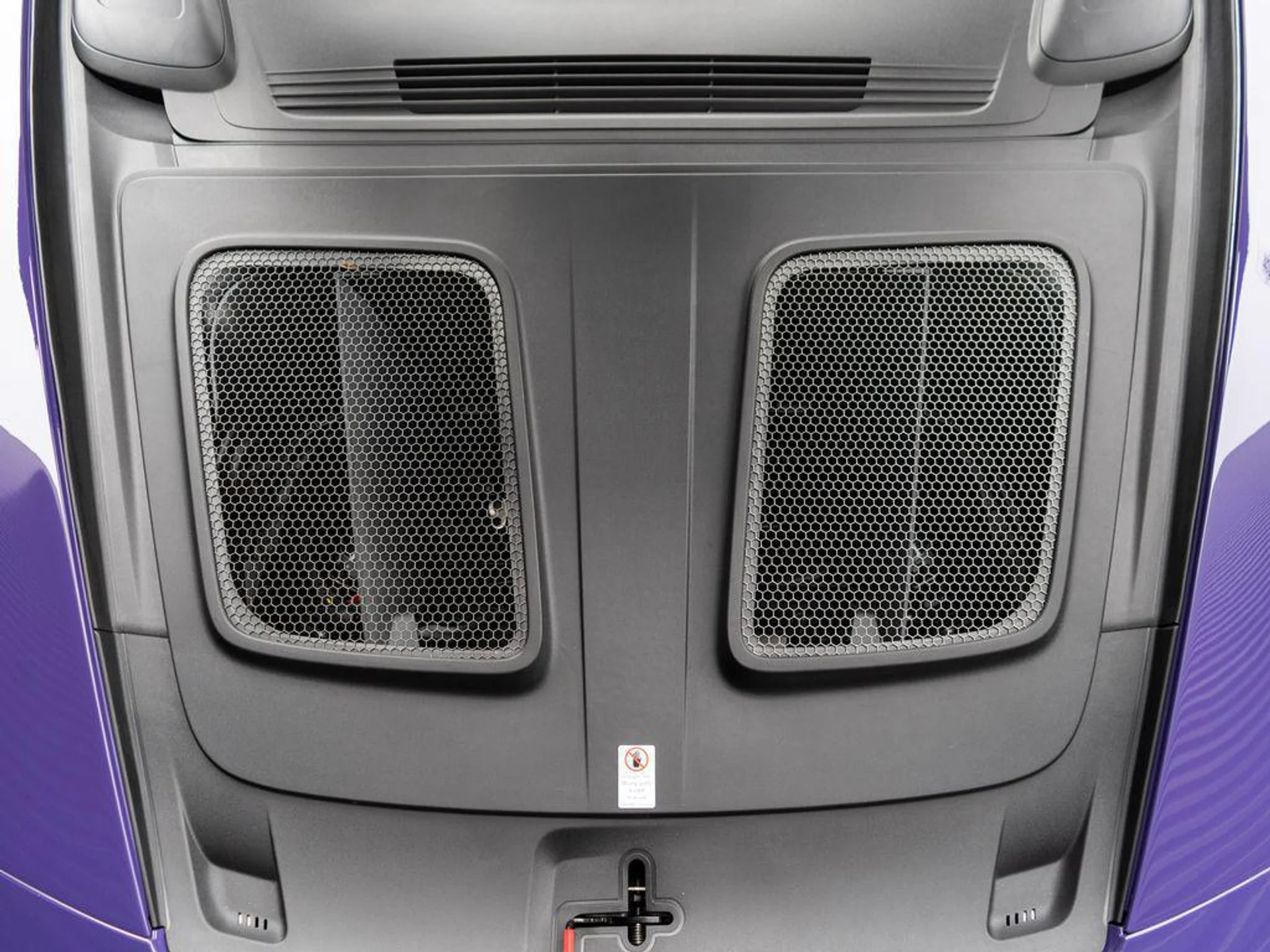 mph033_992213216_3_Kz_J5_MNK_Tkh_Sqn_Ax_Kq_Qin_Zaa8_I_951757d171