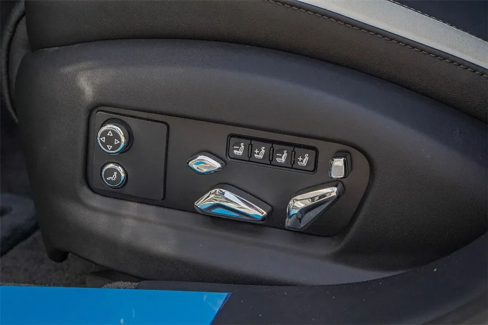 mph033_999111310_bd54e496bafb49d7b0ce36d2015efa8f_4a338efc71