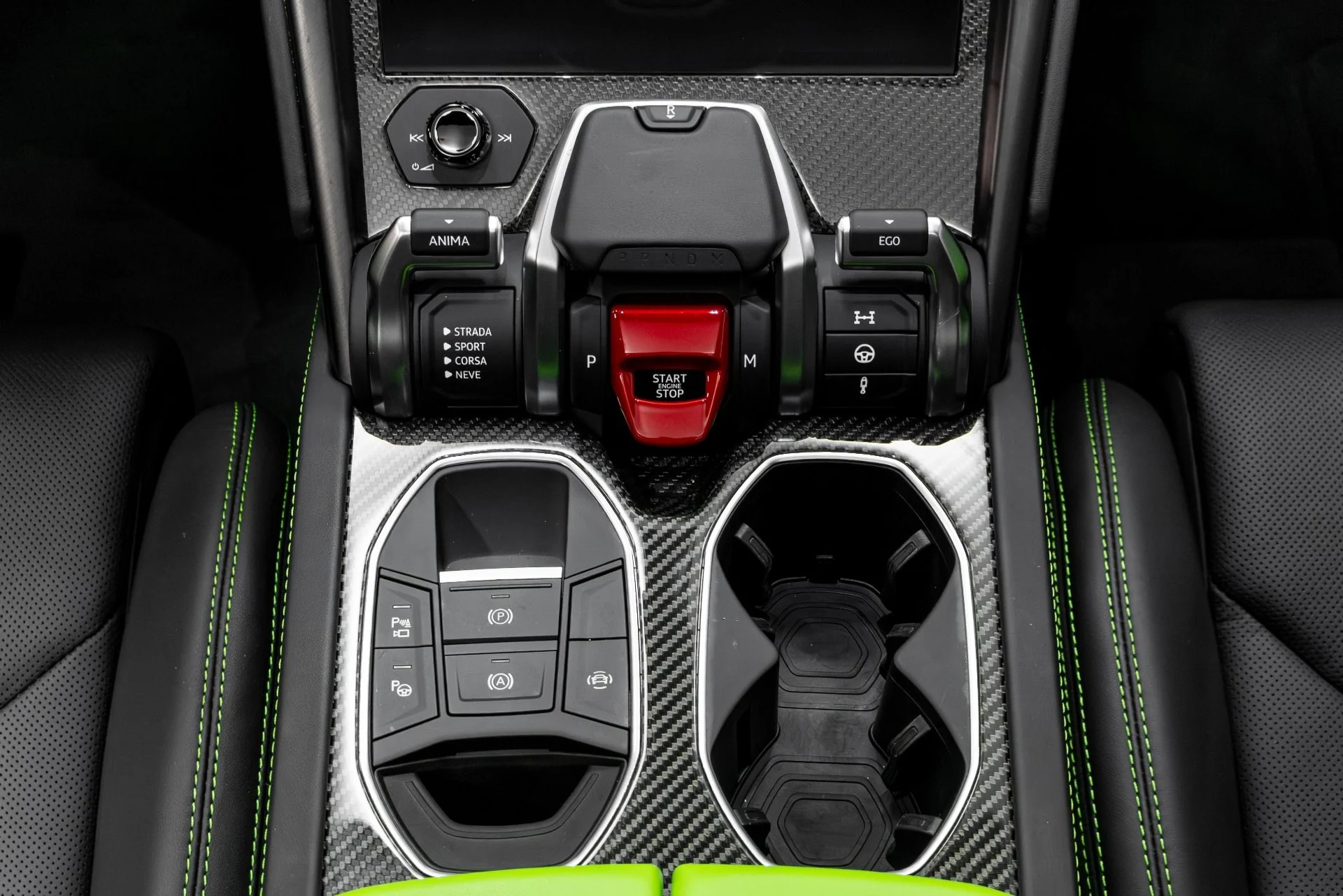 mph034_1004253101_Used_2022_Lamborghini_Urus_1771543126_397261b072