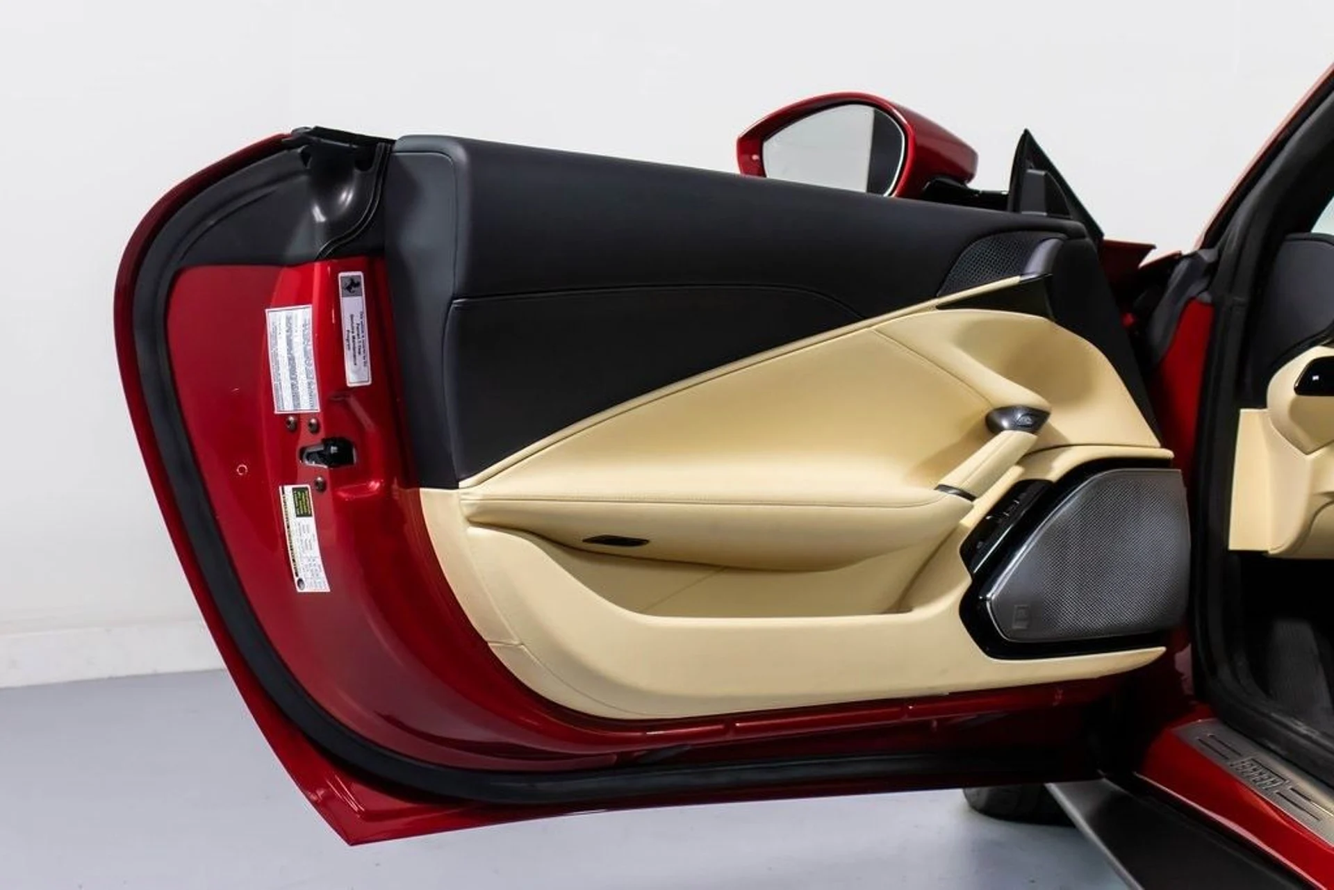 mph034_1011341135_8d8da4d1bbab49e00db102bf9660a3e8x_d89c257ea5