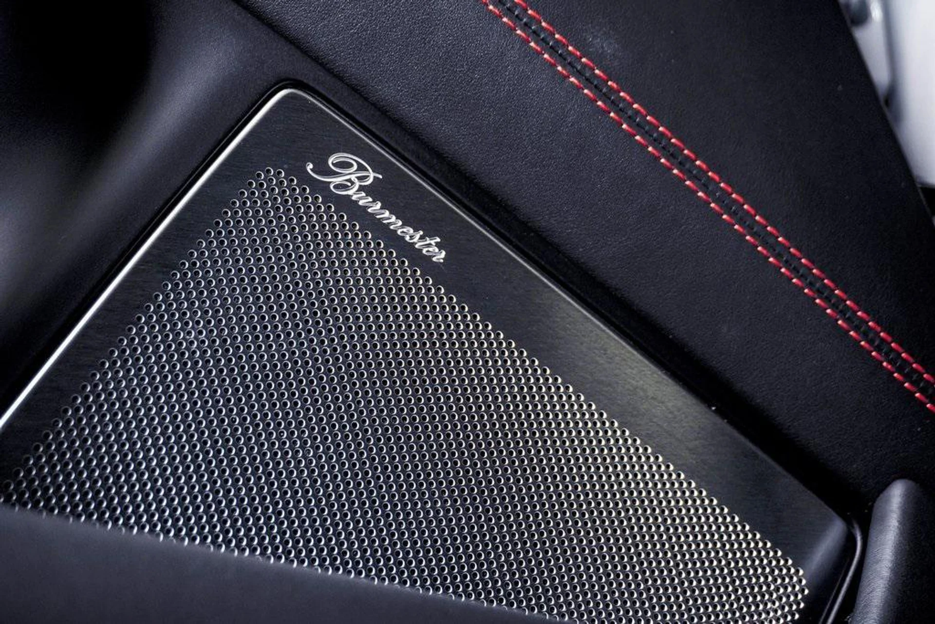 mph034_1013202743_ve_Bl_N_Tg_Wy_Mqu_Y_Qu_Iv6w_G886_VUQ_4f3cd98d91