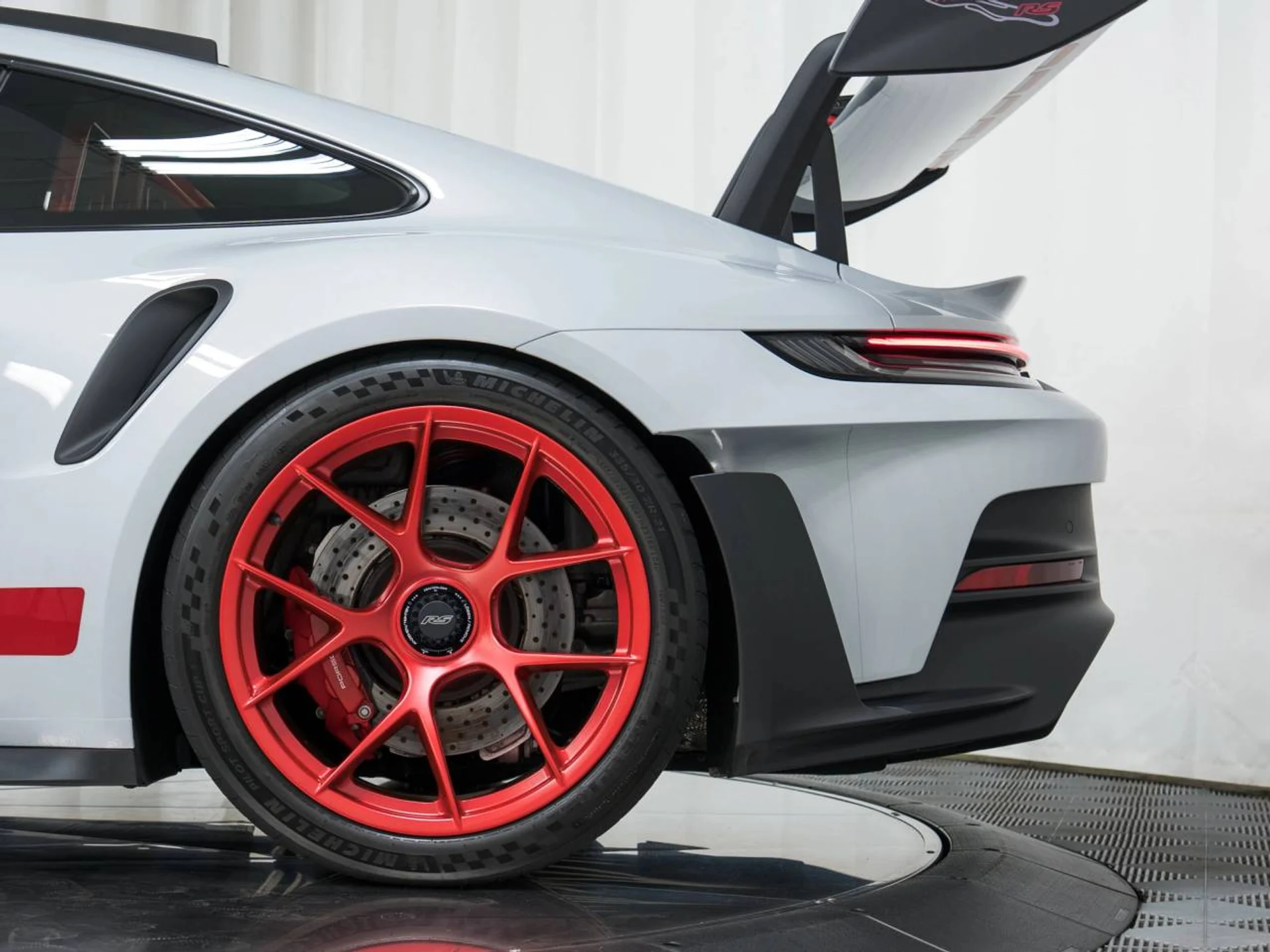 mph034_1022172295_1280_67ad89b885