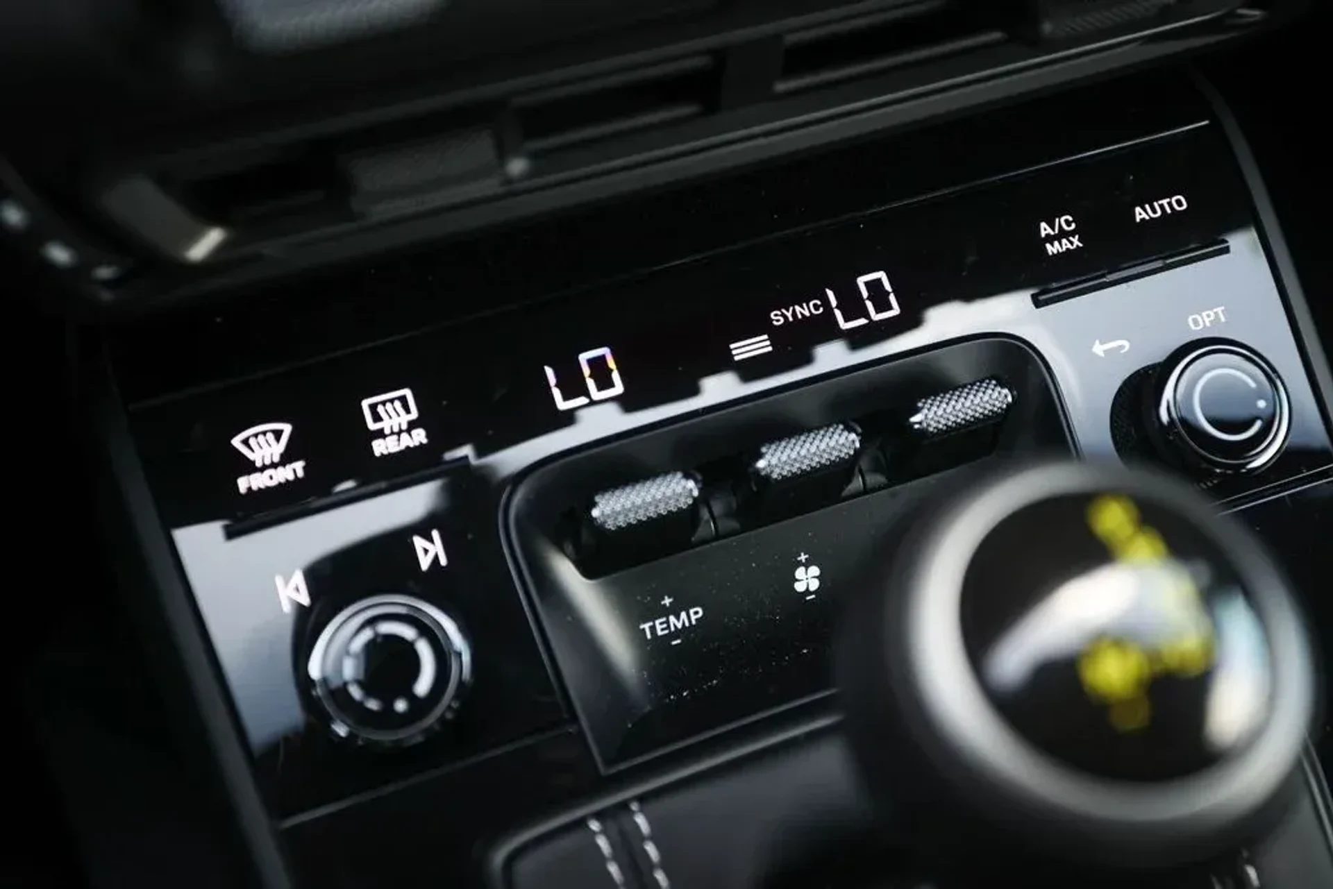 mph034_1035717185_3f323f2b018e4901924d2e7345bb9f69_bfcd27d562