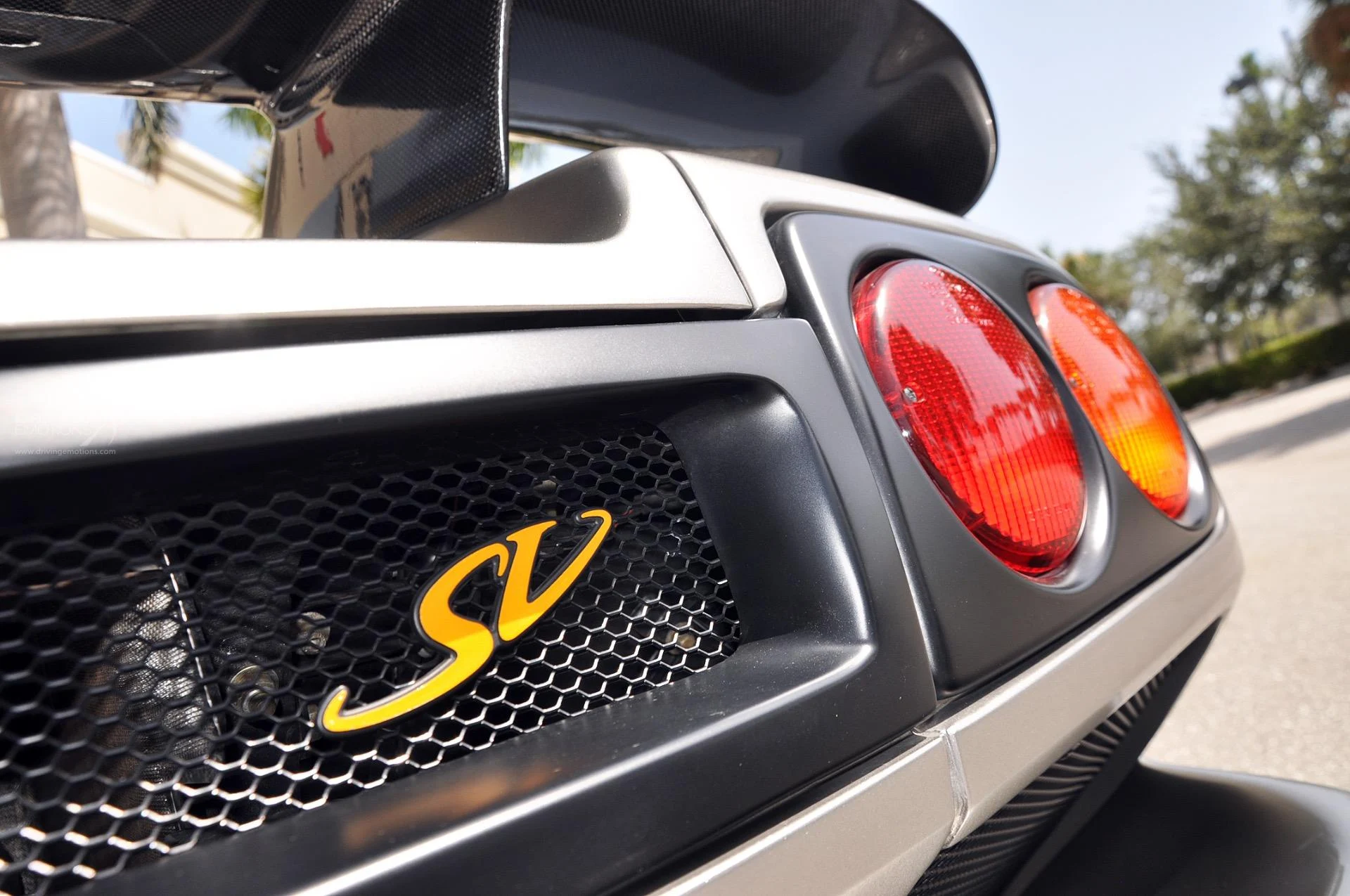 mph034_1037986838_192_p35_l_76b8bd8902