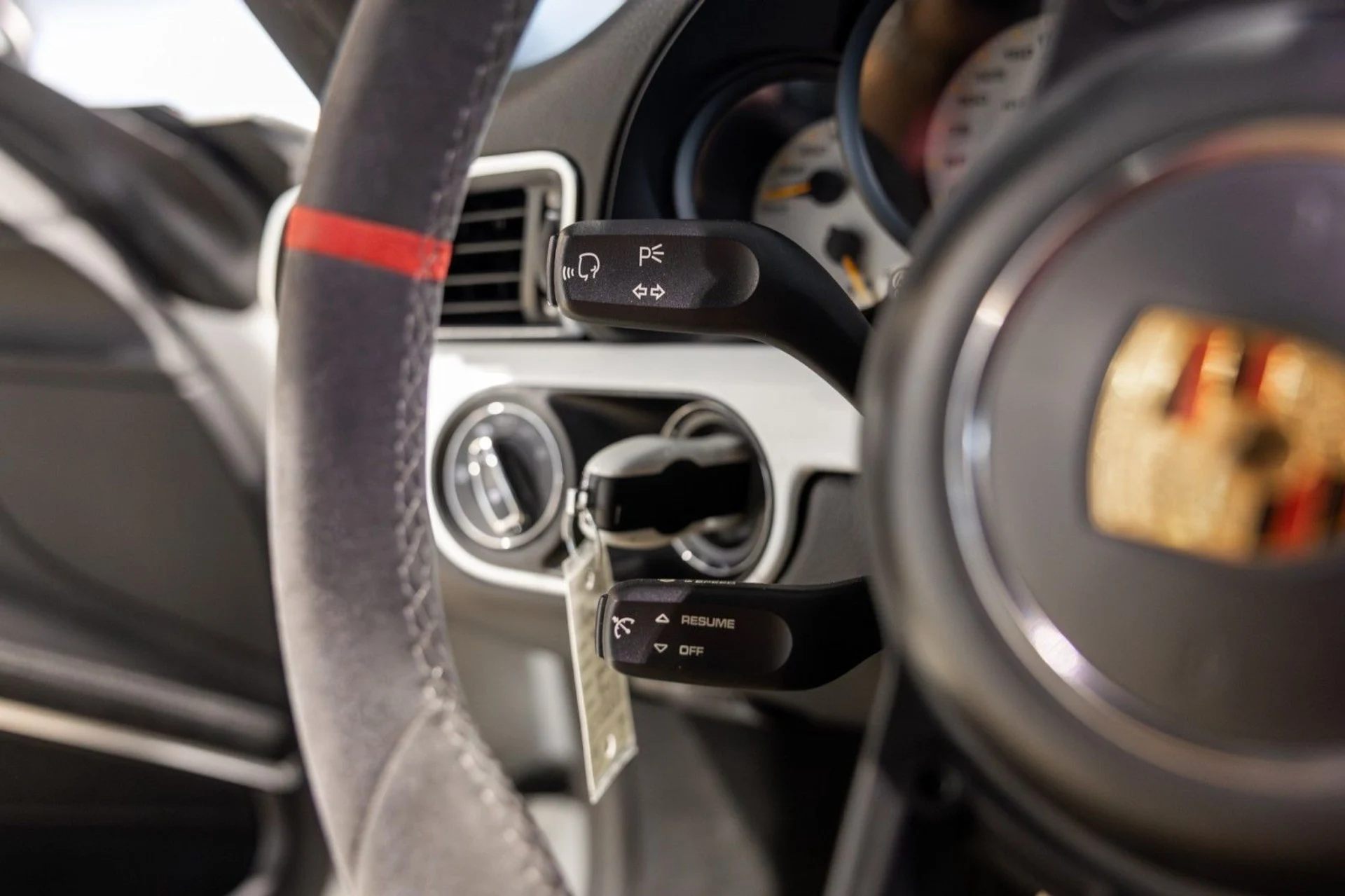 mph034_1038852752_xw_09fa28ed26