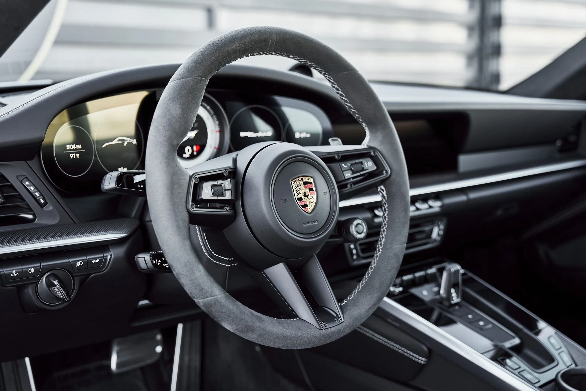 mph034_1039724486_Used_2023_Porsche_911_Turbo_S_1774404034_6c320a9154