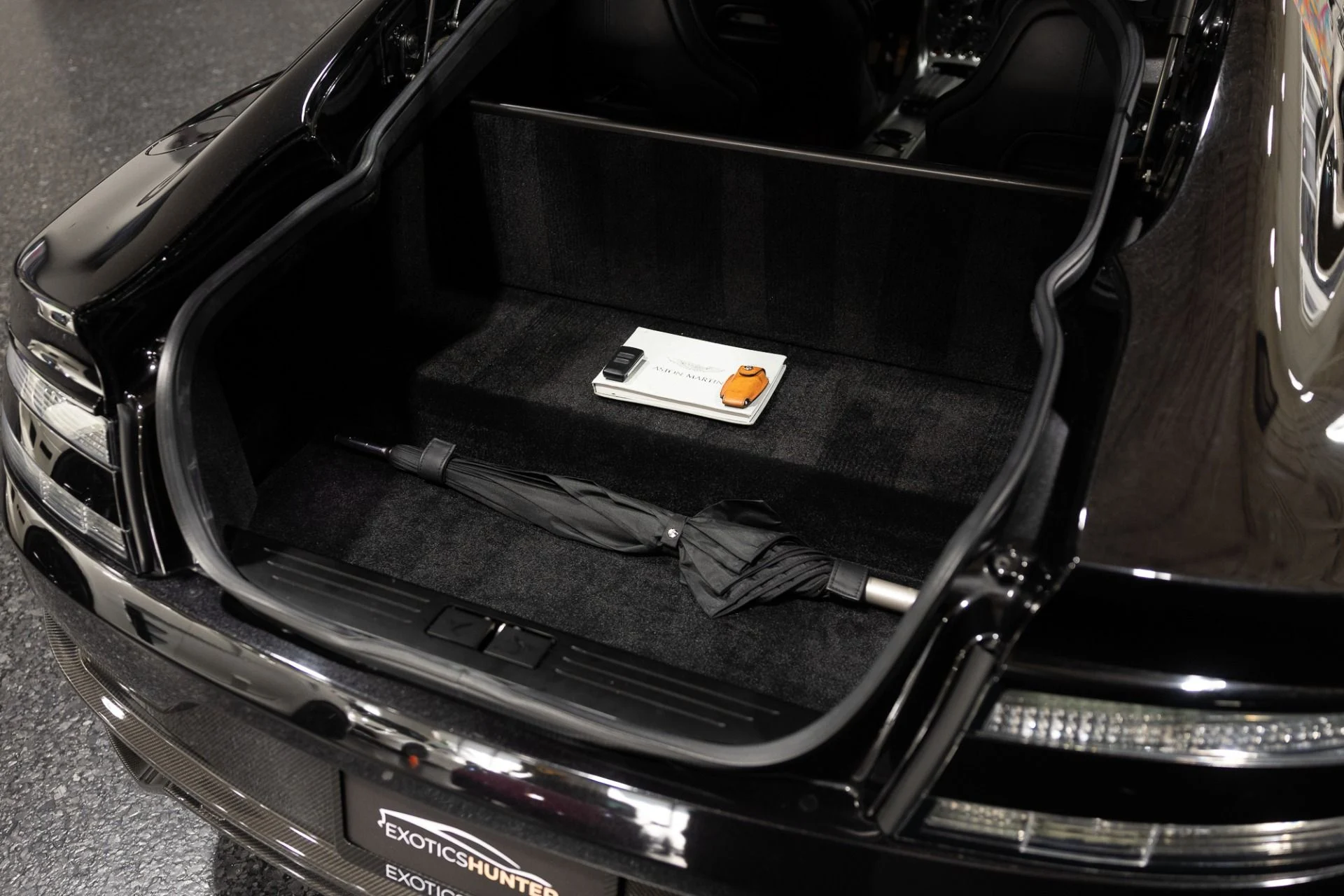 mph034_1042719160_Used_2019_Aston_Martin_Rapide_AMR_257000_MSRP_1764127123_8c5fd10908