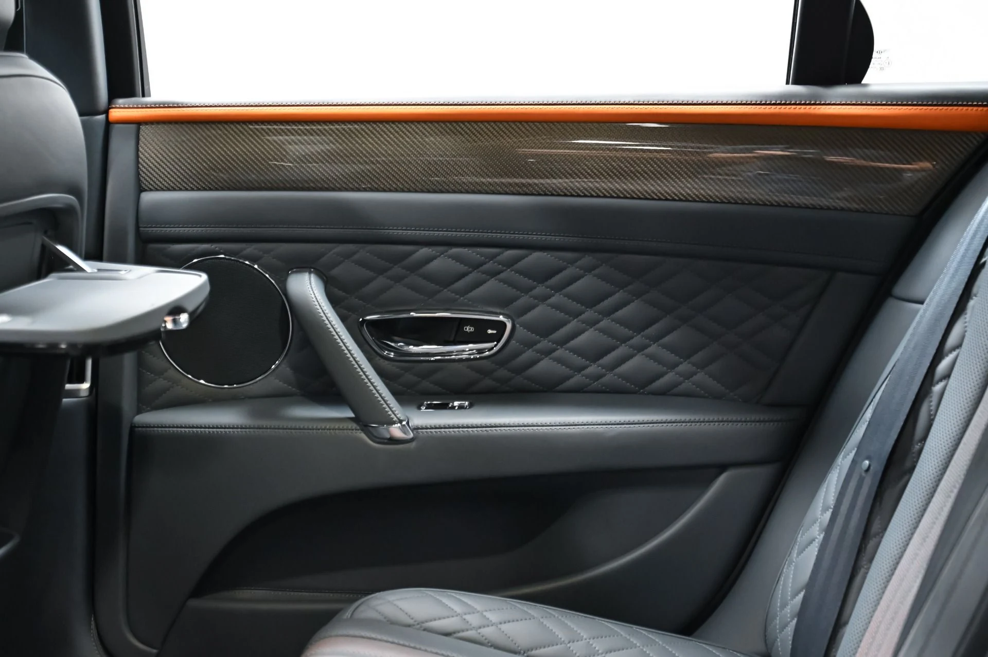 mph034_1043094713_Used_2018_Bentley_Flying_Spur_V8_S_1754506017_0d14d5c854