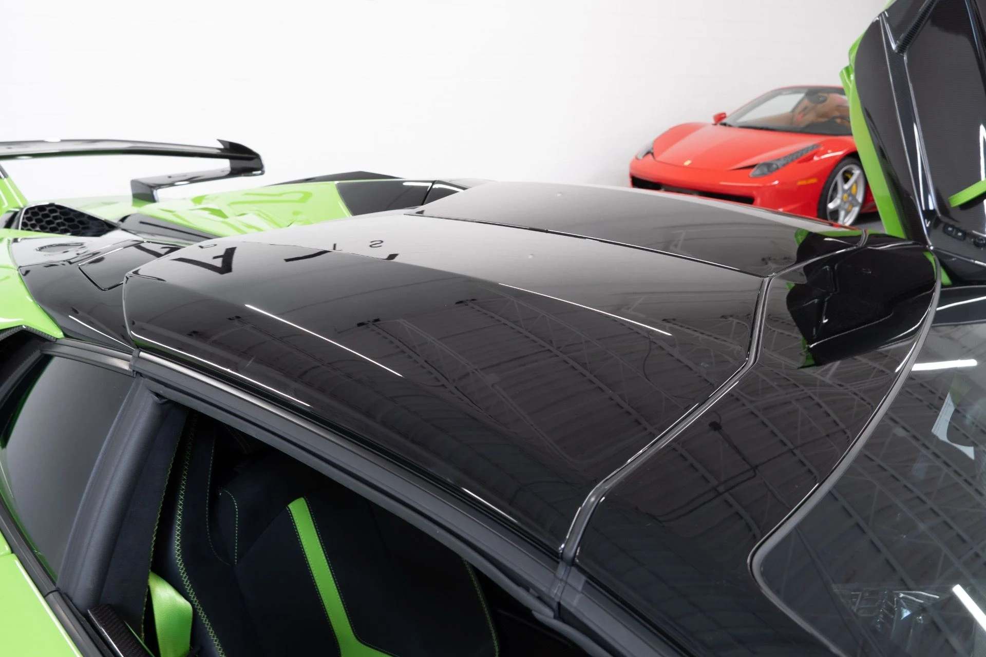 mph034_1049642599_Used_2021_Lamborghini_Aventador_LP_770_4_SVJ_1763584595_80538dbc85