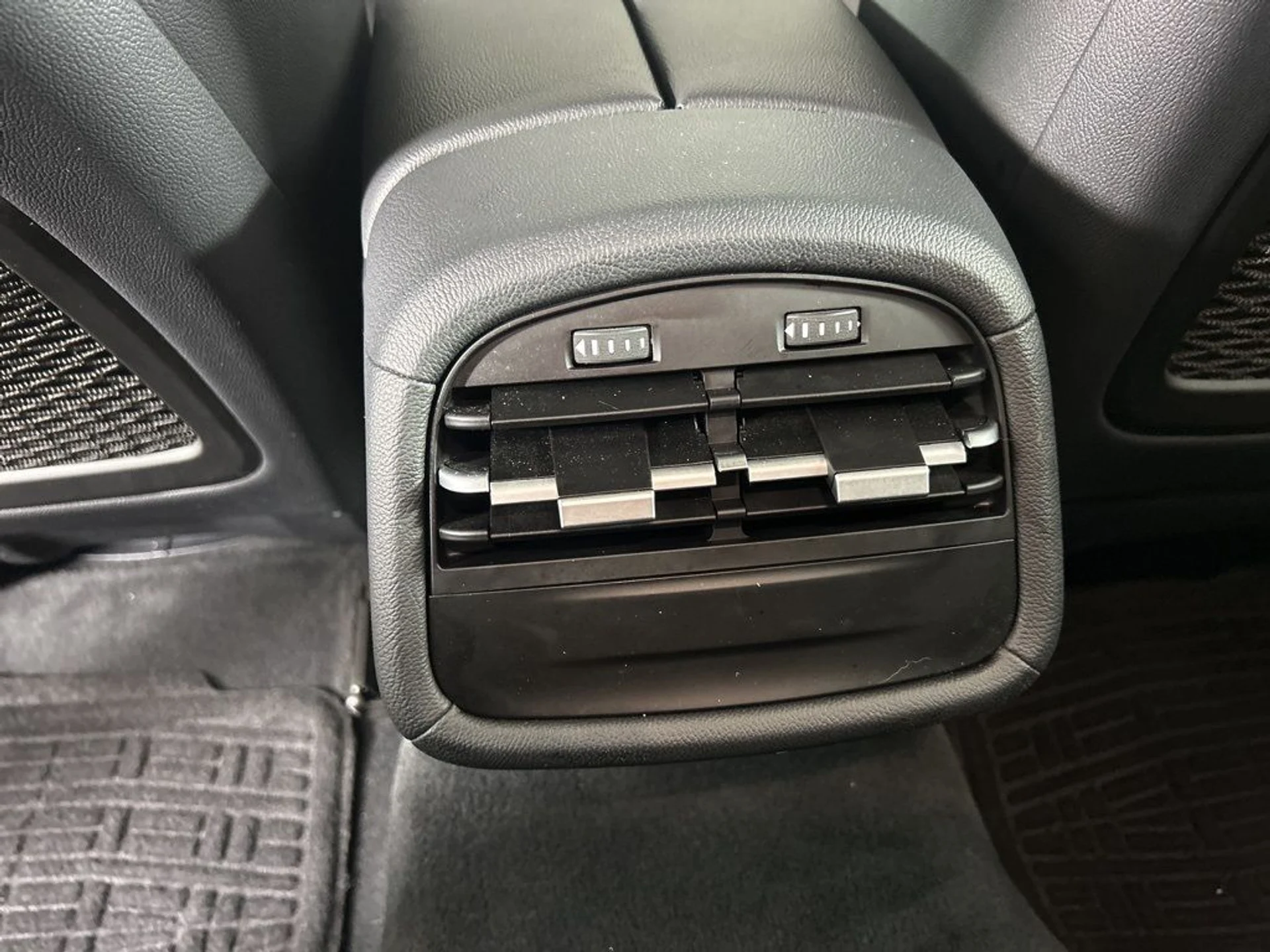 mph034_1054167834_b54645d5ba49f7ad6d7ef78827286beb_d3c2211a74