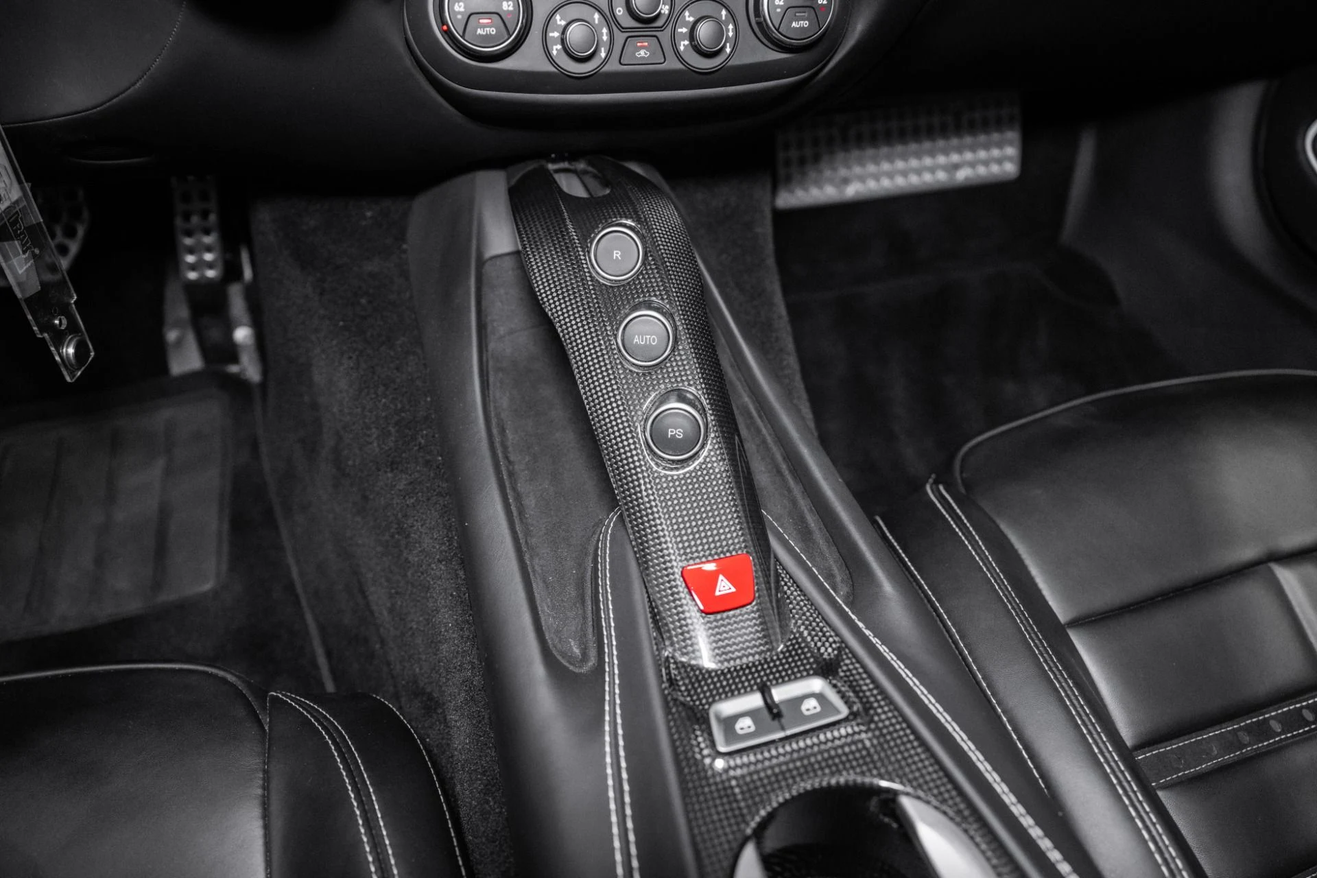 mph034_1071192799_Used_2017_Ferrari_F12berlinetta_1784393141_5e24aeb8e0