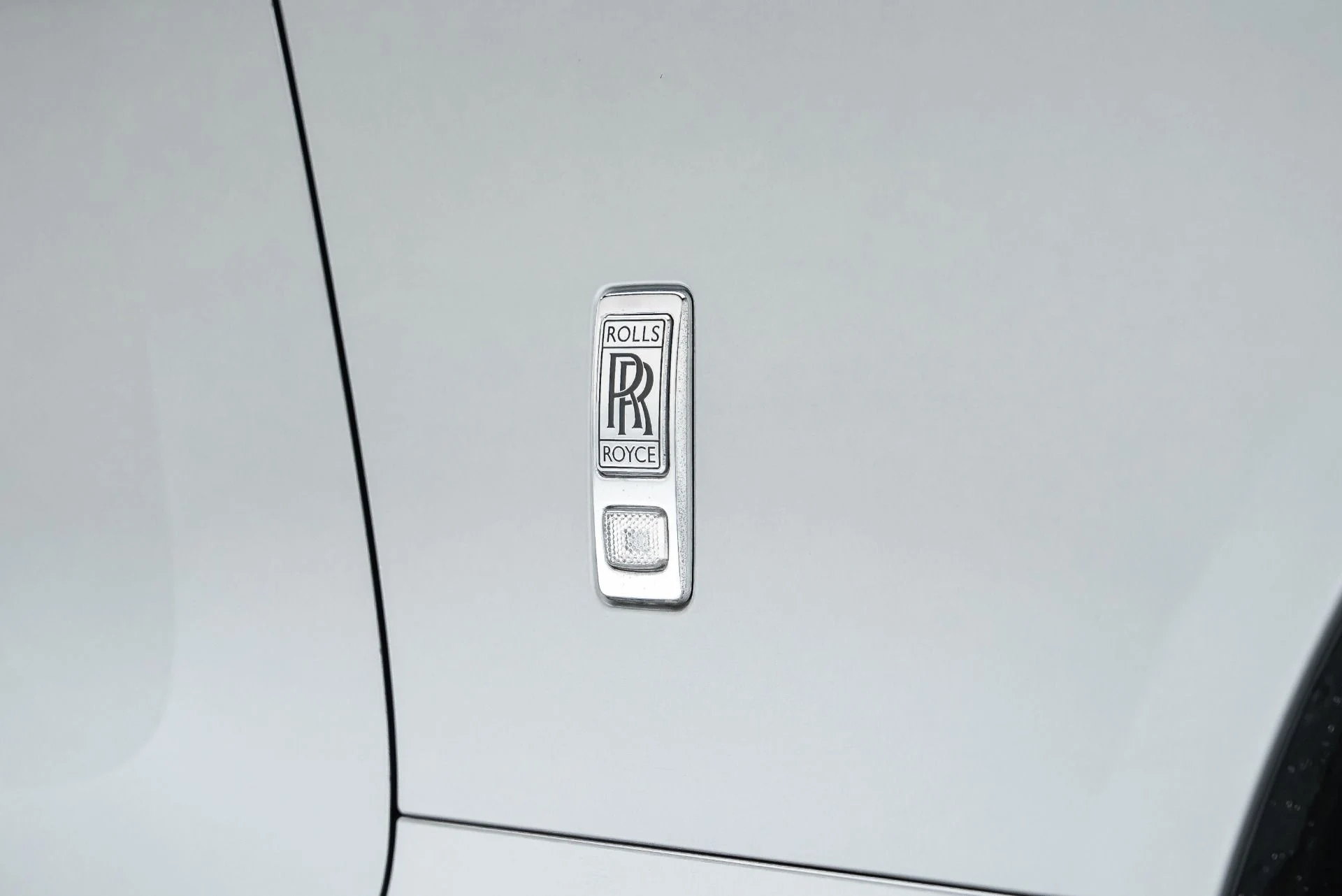 mph034_107421769_Used_2016_Rolls_Royce_Dawn_1790965865_85fda51819