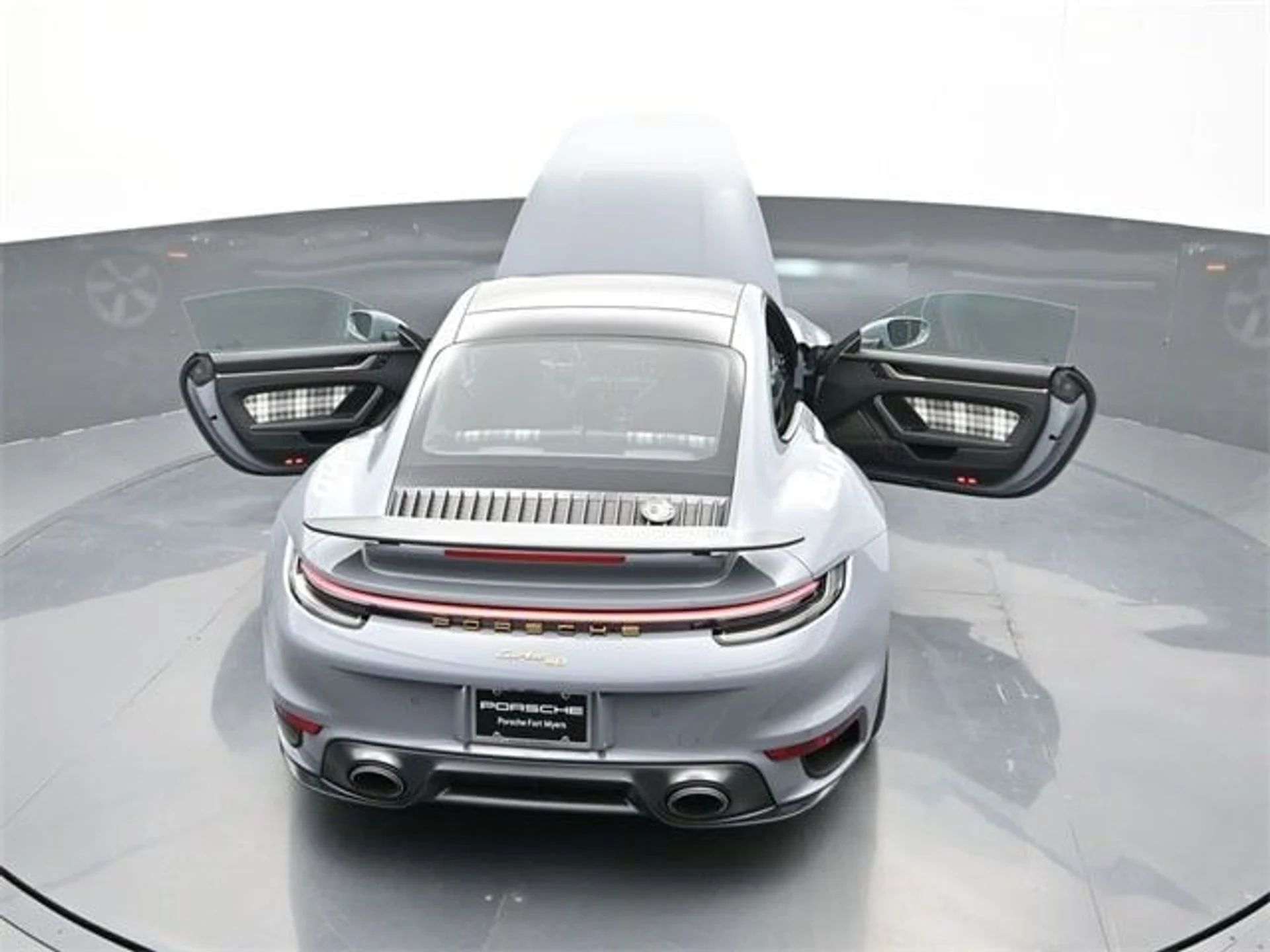 mph034_1096112805_d373c4bd2a70e426af2920b4ab14399ax_4040d55959