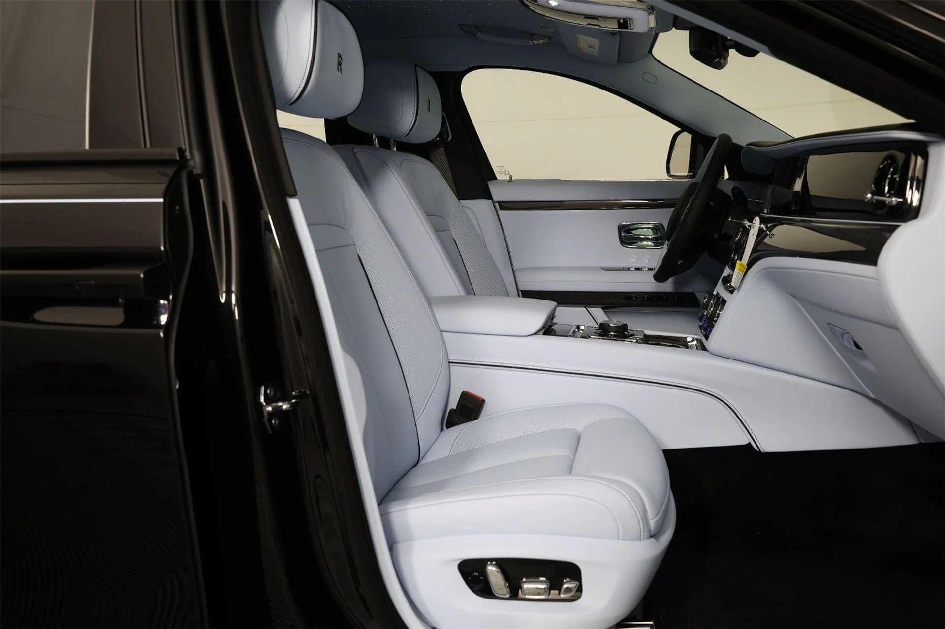 mph034_1097928719_359e387b48cb08a48b3ba3b79d33f25d_172a1fec36