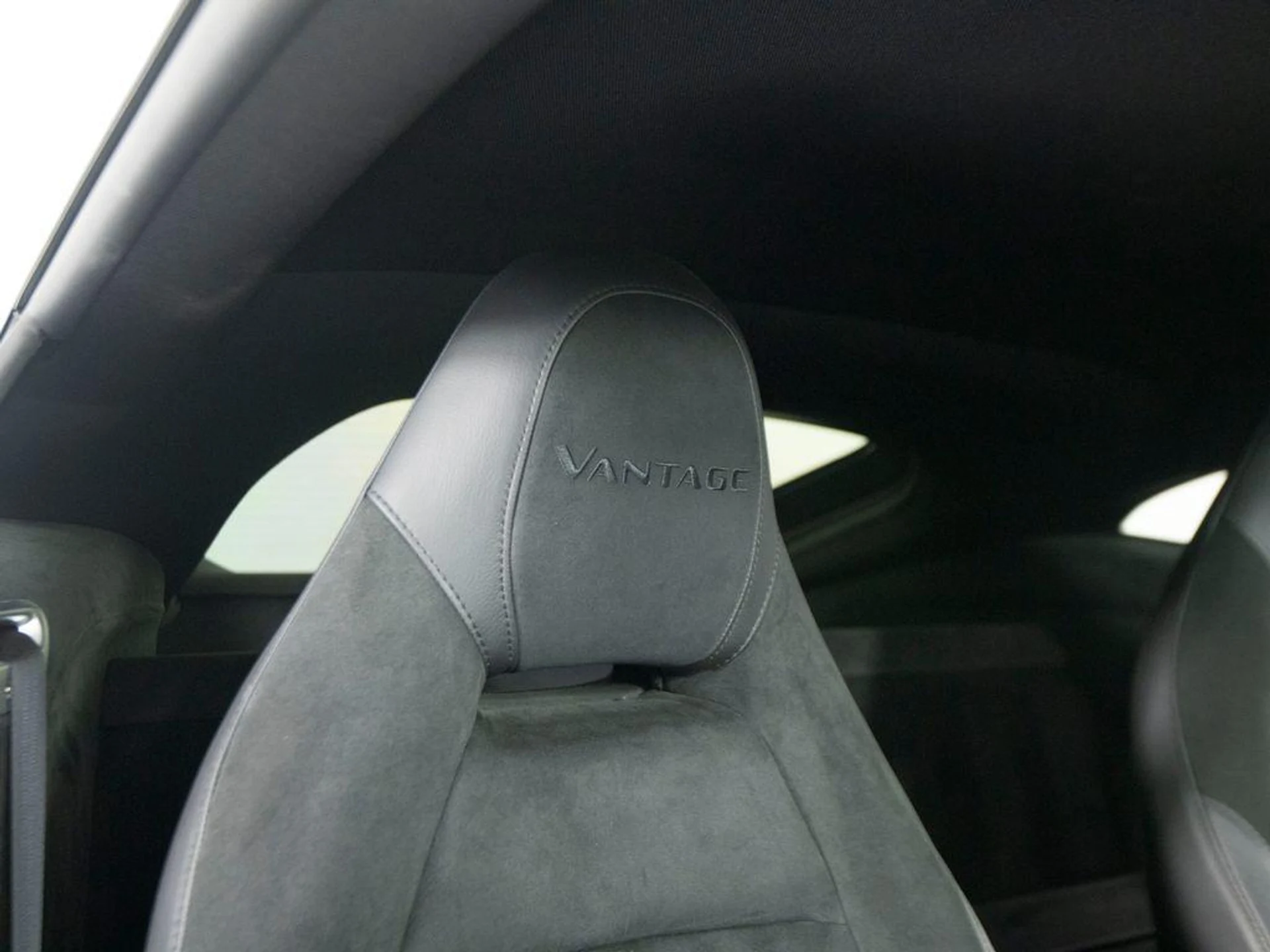 mph034_1098138086_me_NUTT_4_Srui_B31_O_Tr_LPBEO_Ocjw_d762a5964a