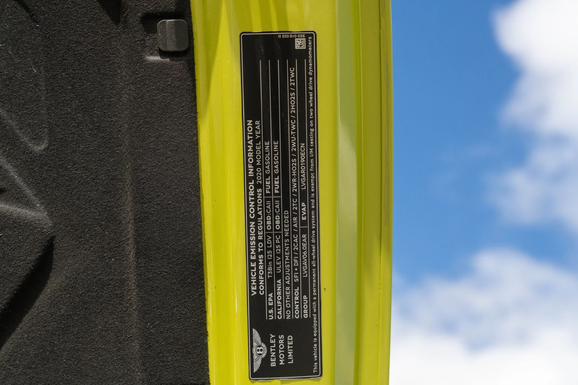 mph034_110924350_Used_2020_Bentley_Continental_1_of_5_Pikes_Peak_Edition_GT_1761756018_9f4a14ee63