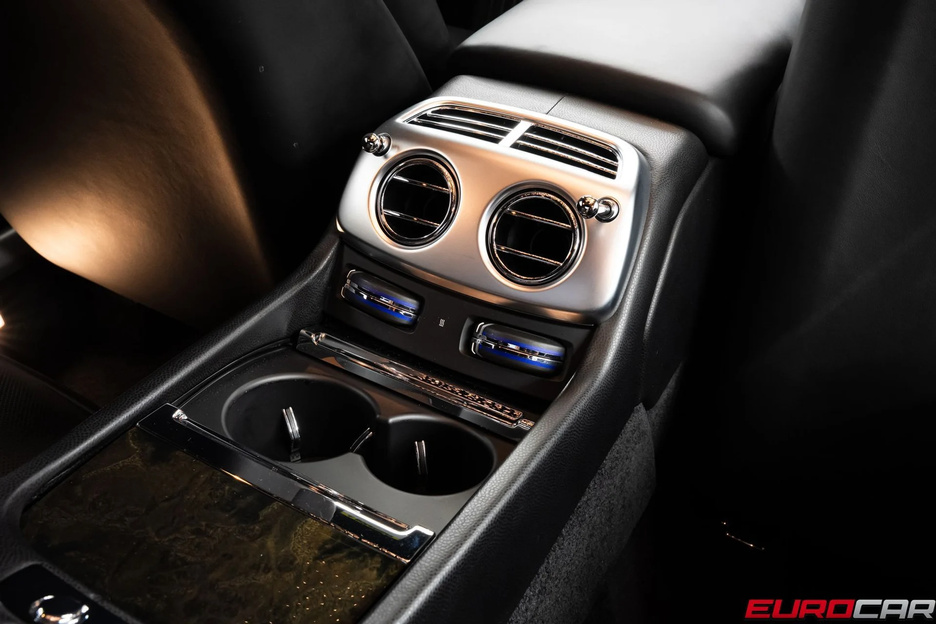 mph034_111202449_e60f1a7e_10af_45bb_bed1_354d78275f8f_568cb4ccf9