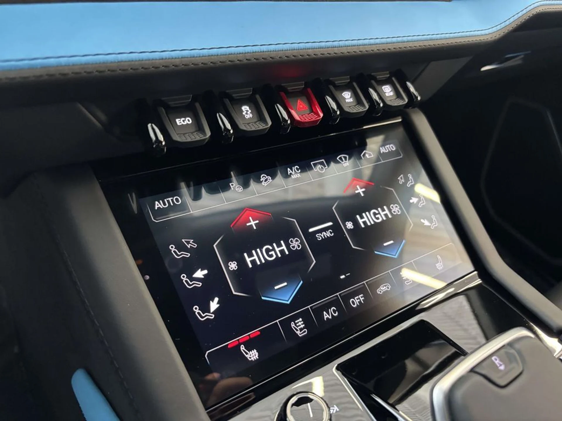 mph034_111485189_7a14780a38a41a56075ff9a4bc5e0f2fx_fc73fee425