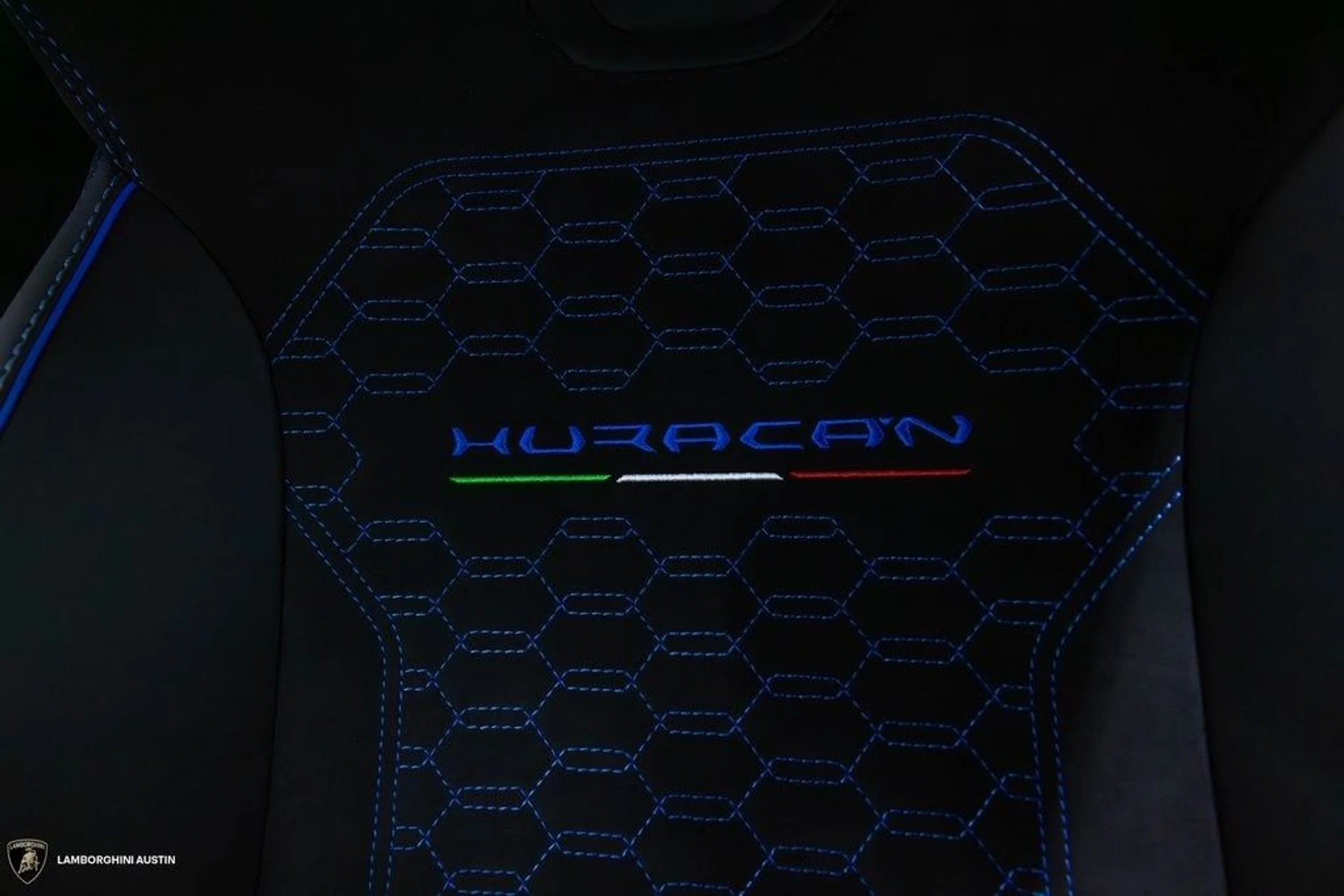 mph034_1118932153_5f77ebe63bf75b71be0cb76f63778cd3x_6ba9f8f51f