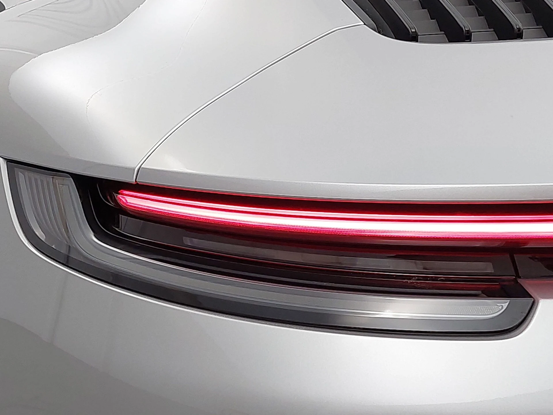 mph034_1132034381_167624d190edc5a45f003f0fb961074dx_6872572574