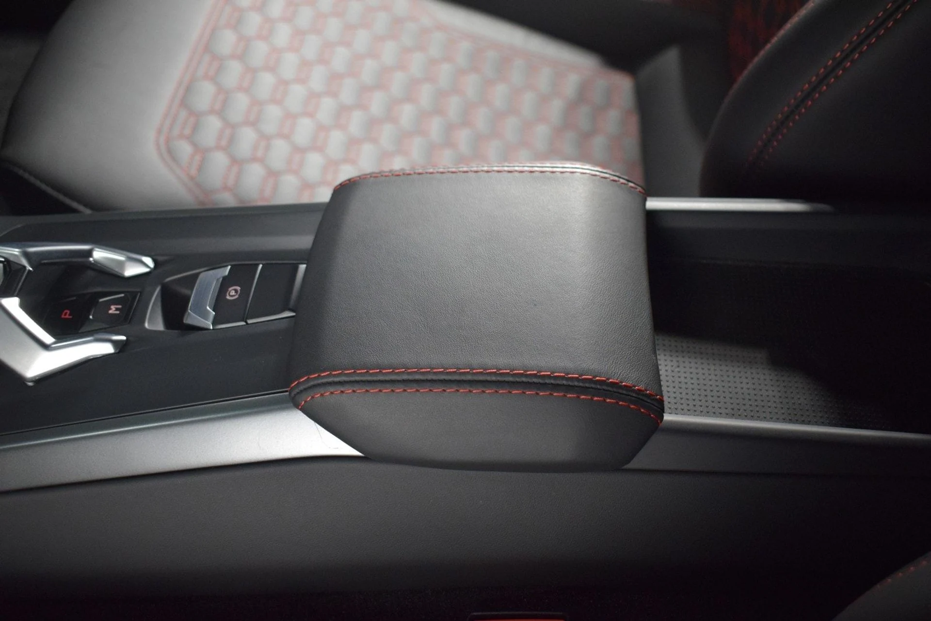 mph034_1135501011_5f1104560fdb5dfb88896e061c710575x_b74c65bfd3