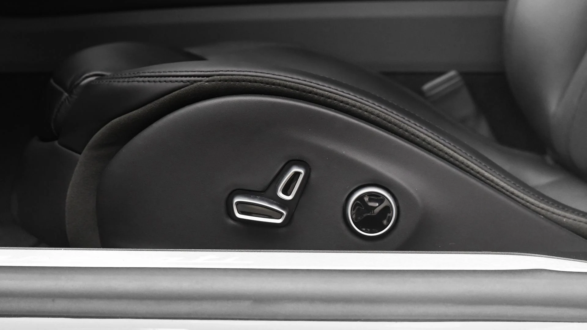 mph034_1135913998_7f7bd5c75dab4b20bfd4cf968922d164_f32d2d95c5