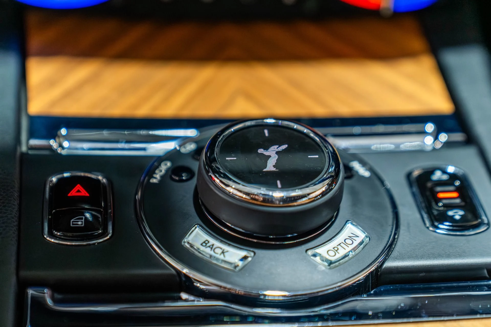 mph034_1137757344_Used_2014_Rolls_Royce_Wraith_360000_MSRP_Starlight_Headliner_24_Wheels_1765745598_66c4b6e83a