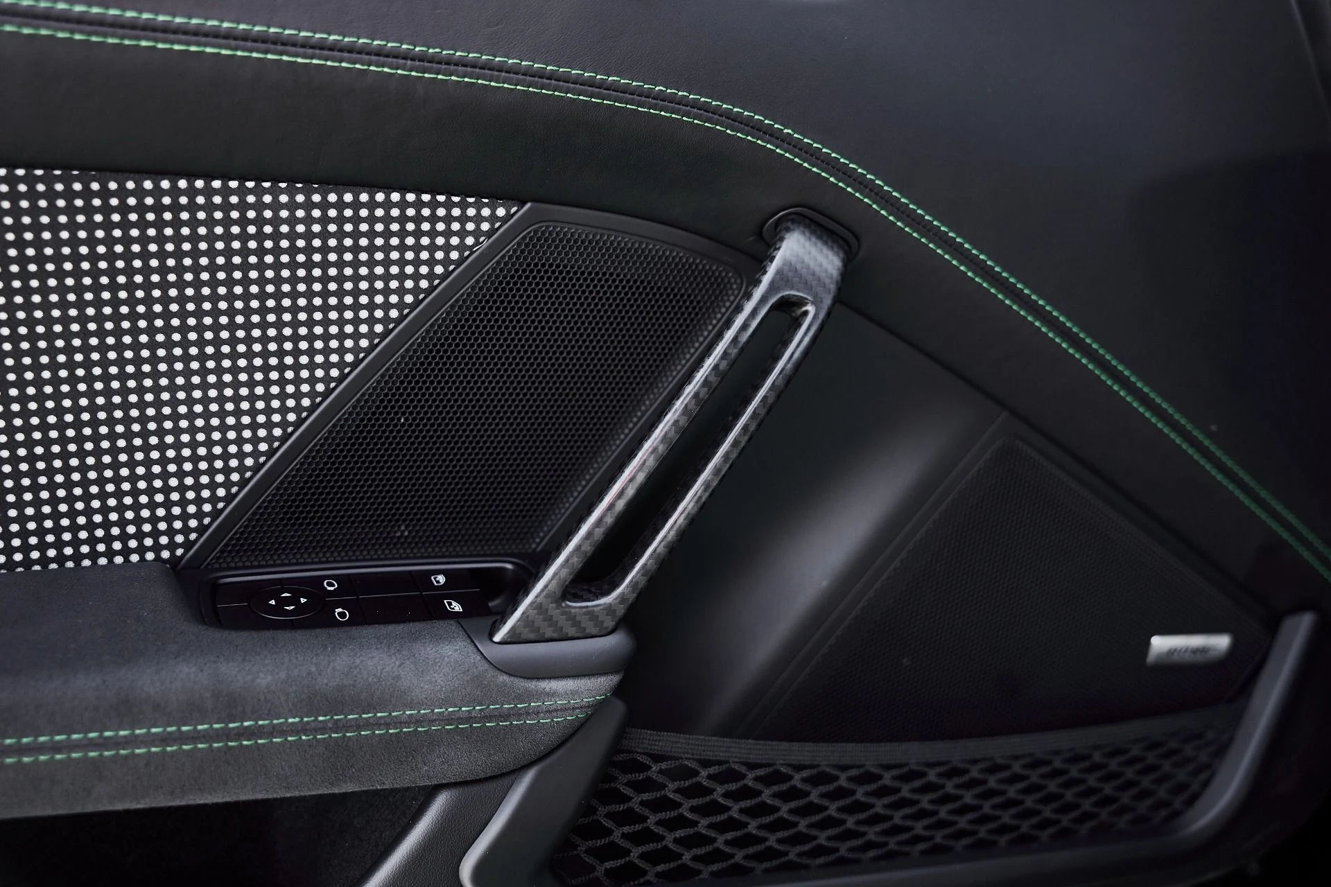 mph034_1138241173_Used_2025_Porsche_911_GT_3_RS_1776295558_ea4d817dcf