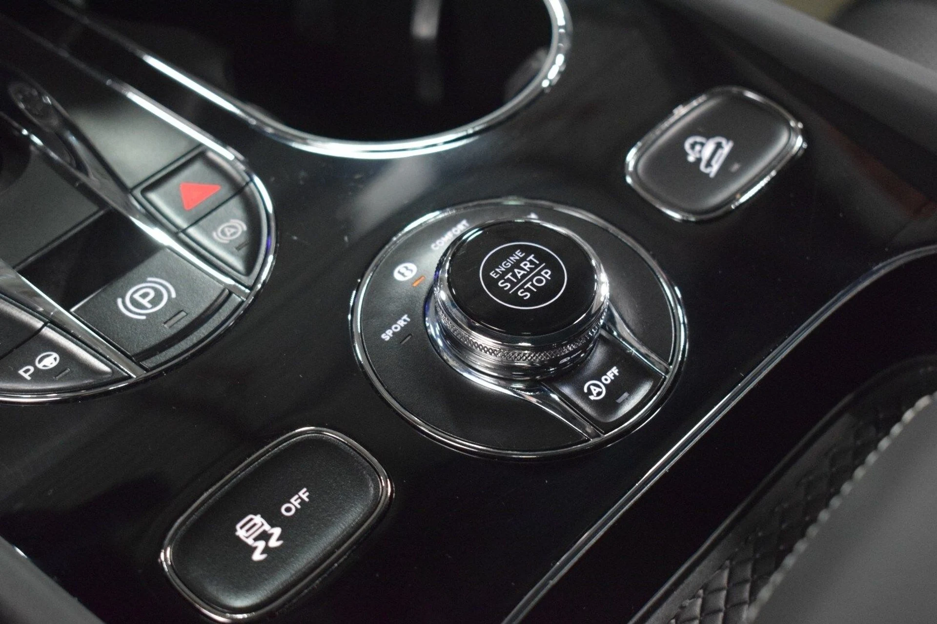 mph034_1165942256_212a8c55e283efbb6d49f24695608c01x_3733e62260