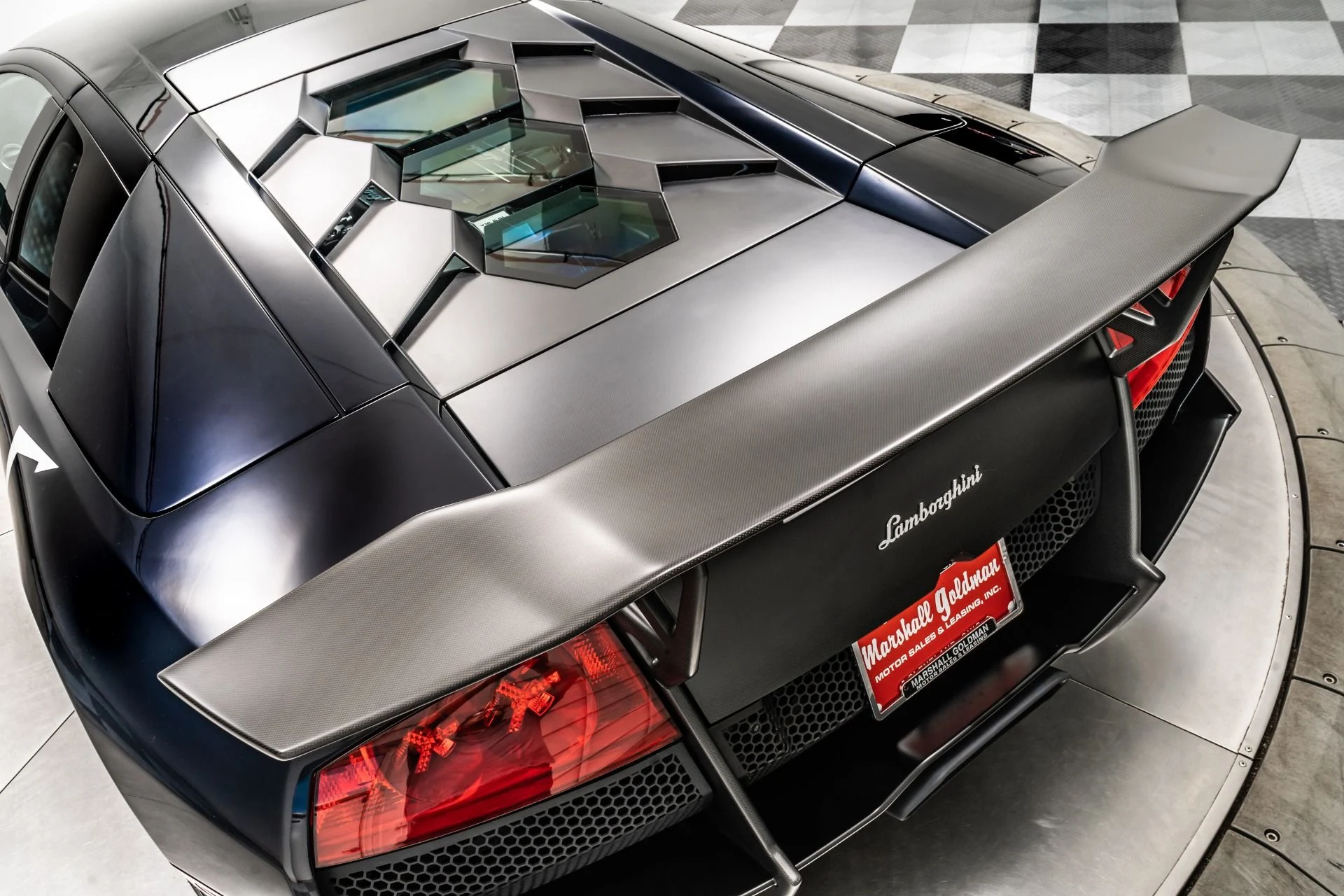 mph034_1190276079_Used_2010_Lamborghini_Murcielago_LP_670_4_SV_1759859215_bb543d0d29