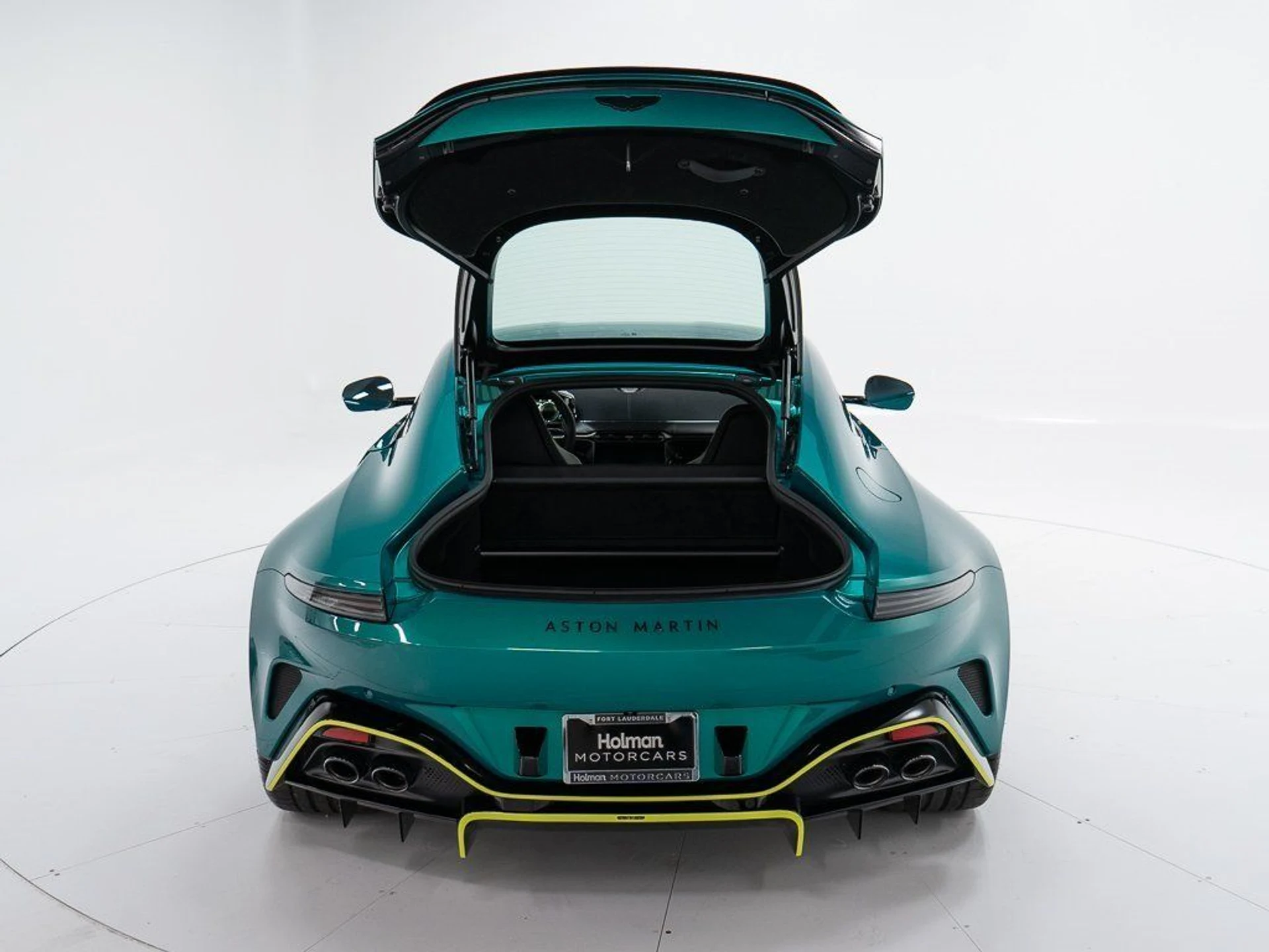 mph034_1196136078_28fc57abf7843173780bf61d75179add_3756578c18