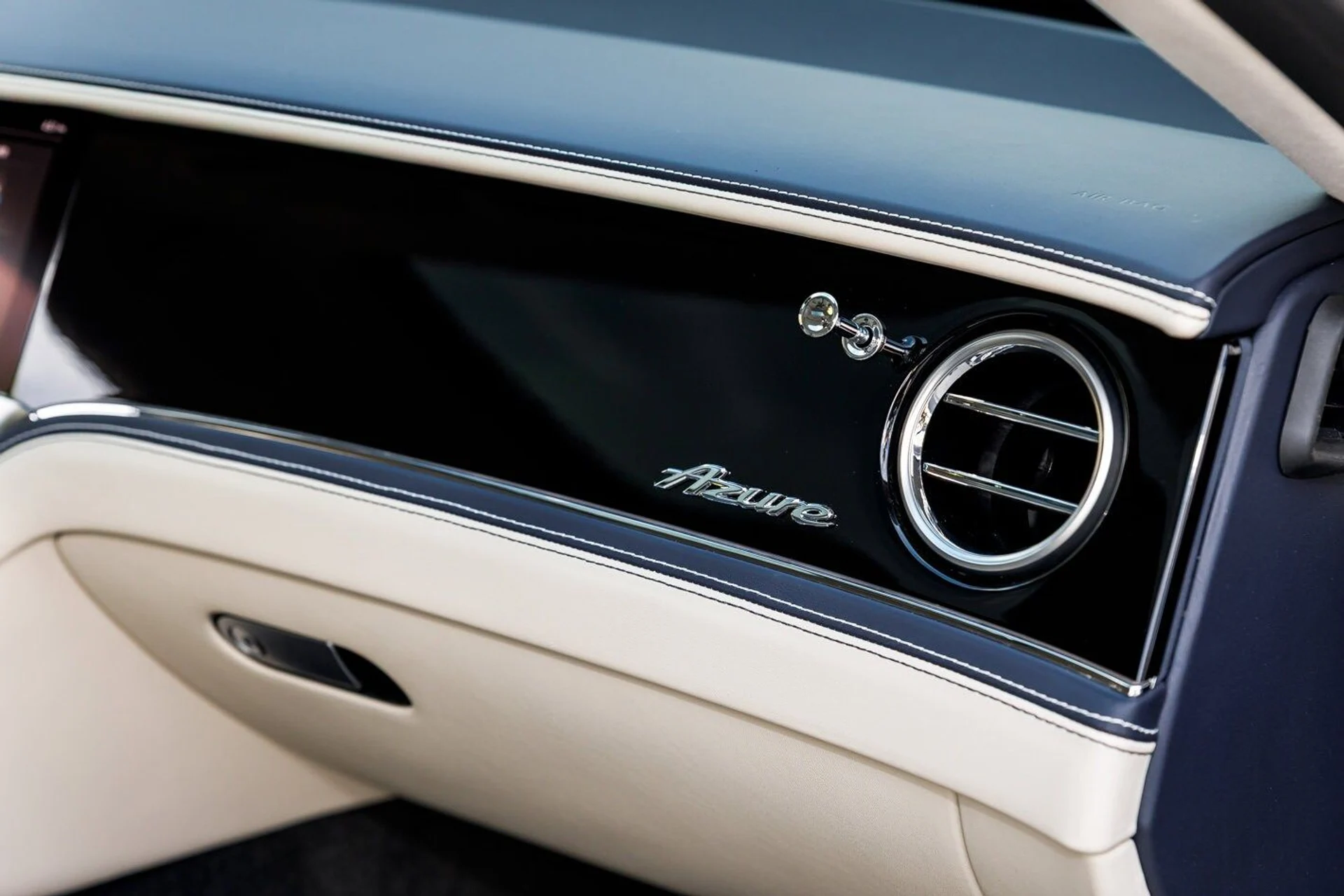 mph034_1198610251_78954d2664e9a1746c7a1717d3a303c4x_e109195a0e