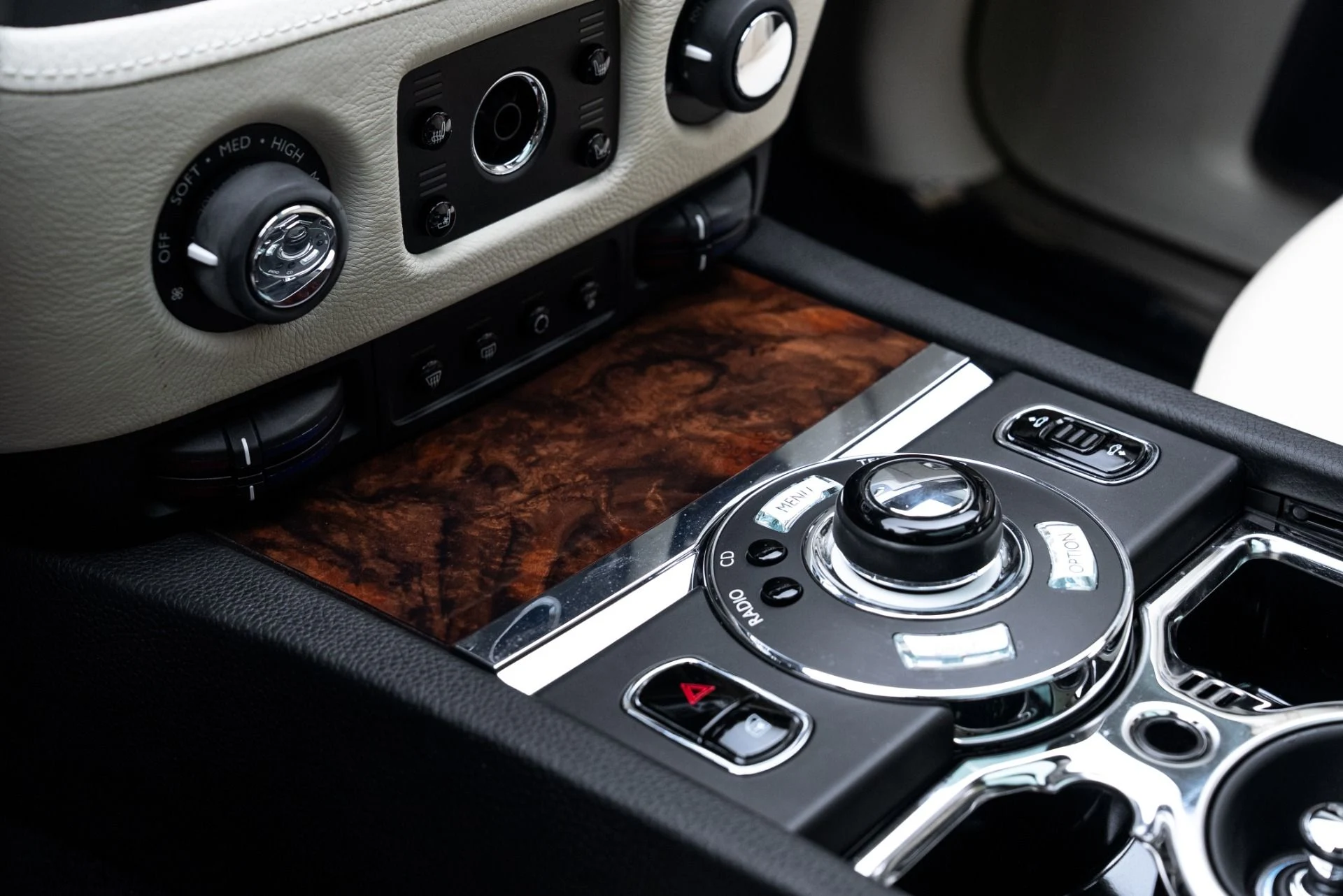 mph034_1203105122_Used_2012_Rolls_Royce_Ghost_1774974812_f9b01e1252