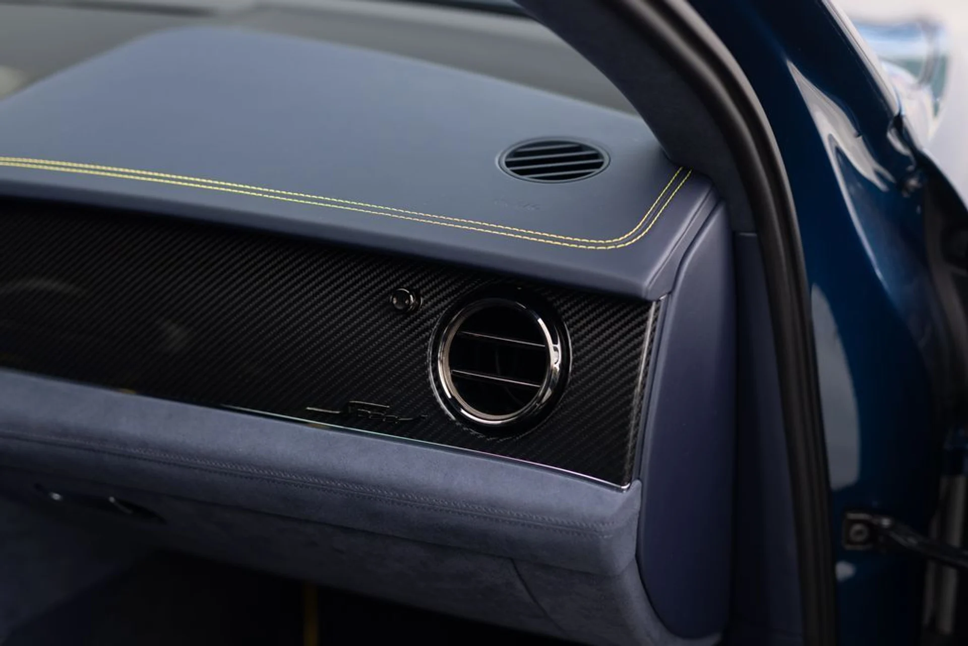 mph034_1204845515_59272db9253a487383443d9537be2cc2x_e073c072c3