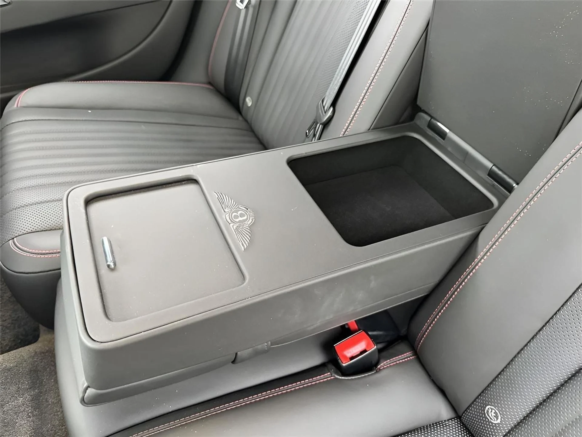 mph034_1208504880_924ced2762fde1afefeabc6ffdab8ea6_8c6d63cd38