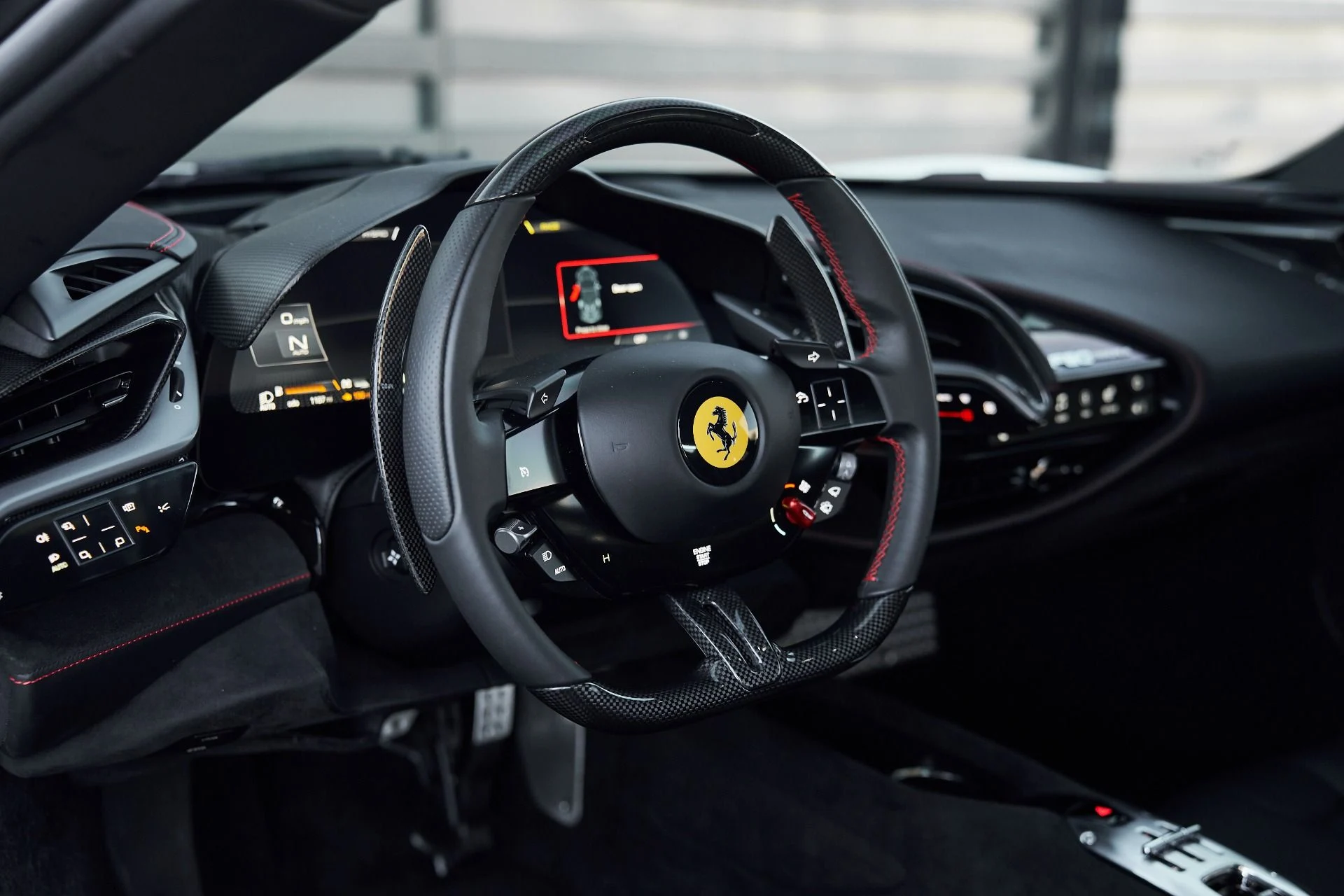 mph034_1214656980_Used_2023_Ferrari_SF_90_Stradale_Base_1762650972_73ac9eb3c0