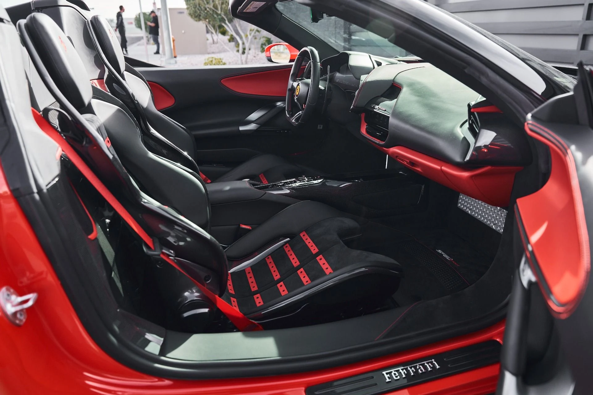 mph034_1220473746_Used_2022_Ferrari_SF_90_Spider_Base_1770767925_f0582f28e4