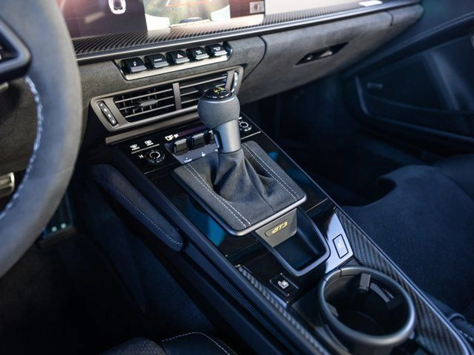 mph034_1225791906_35_ee3dab8848