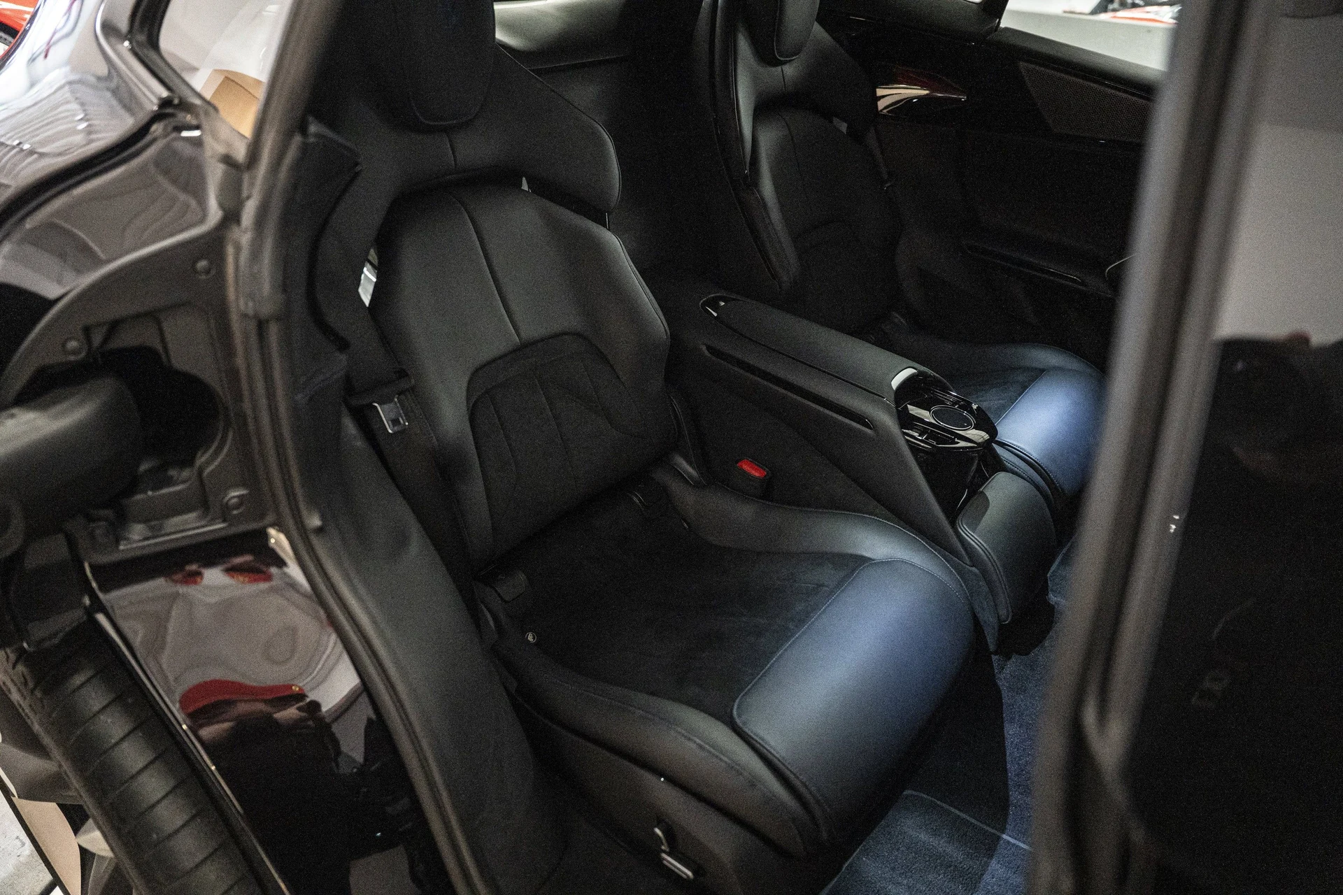 mph034_1240940943_6bc1f8f20ebc4fcd873f2056d2898dad_886aab09a9