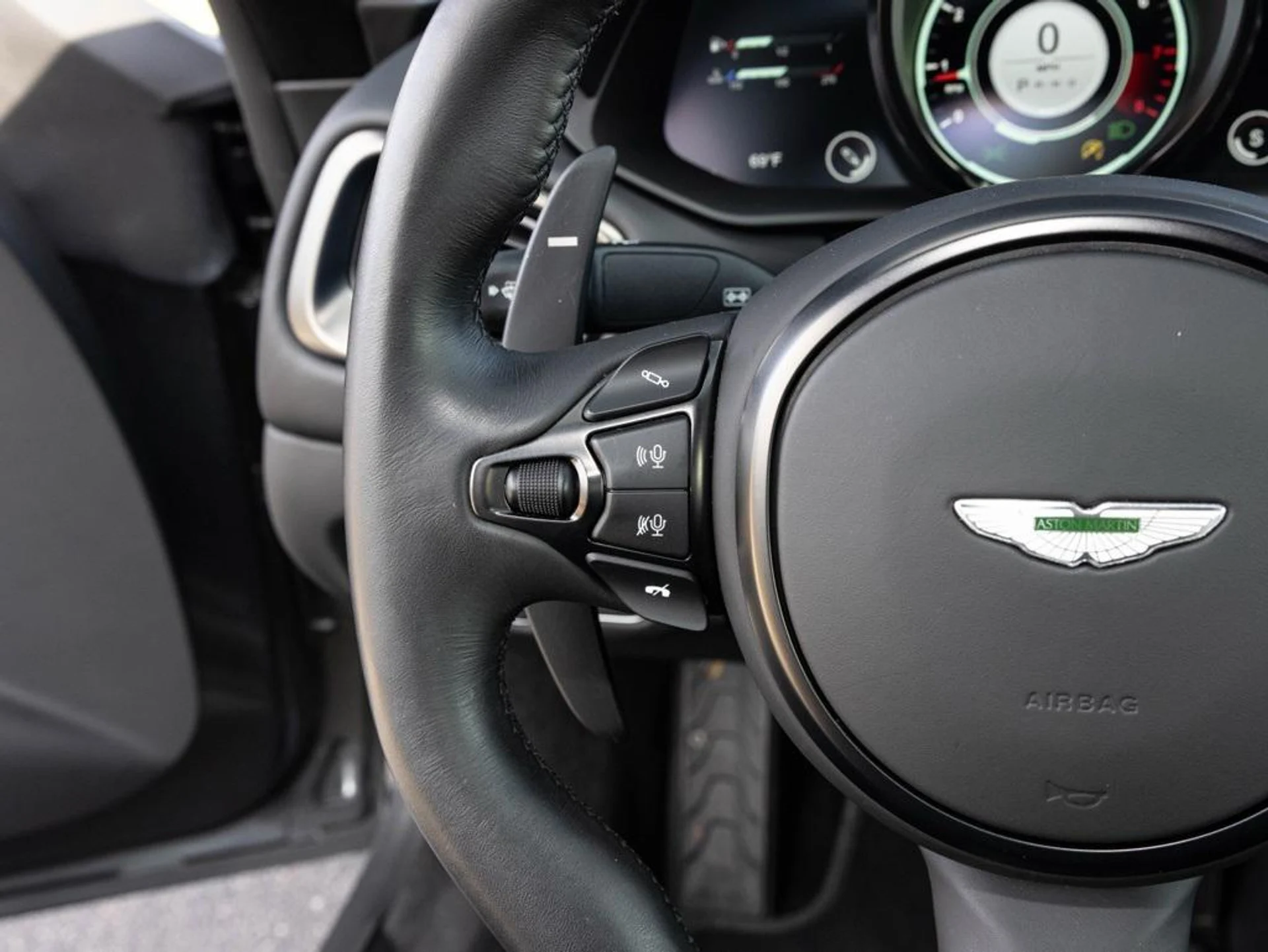 mph034_1253259490_470516215_691df03ac20baac2a82c0da3_cdc94d7f0e