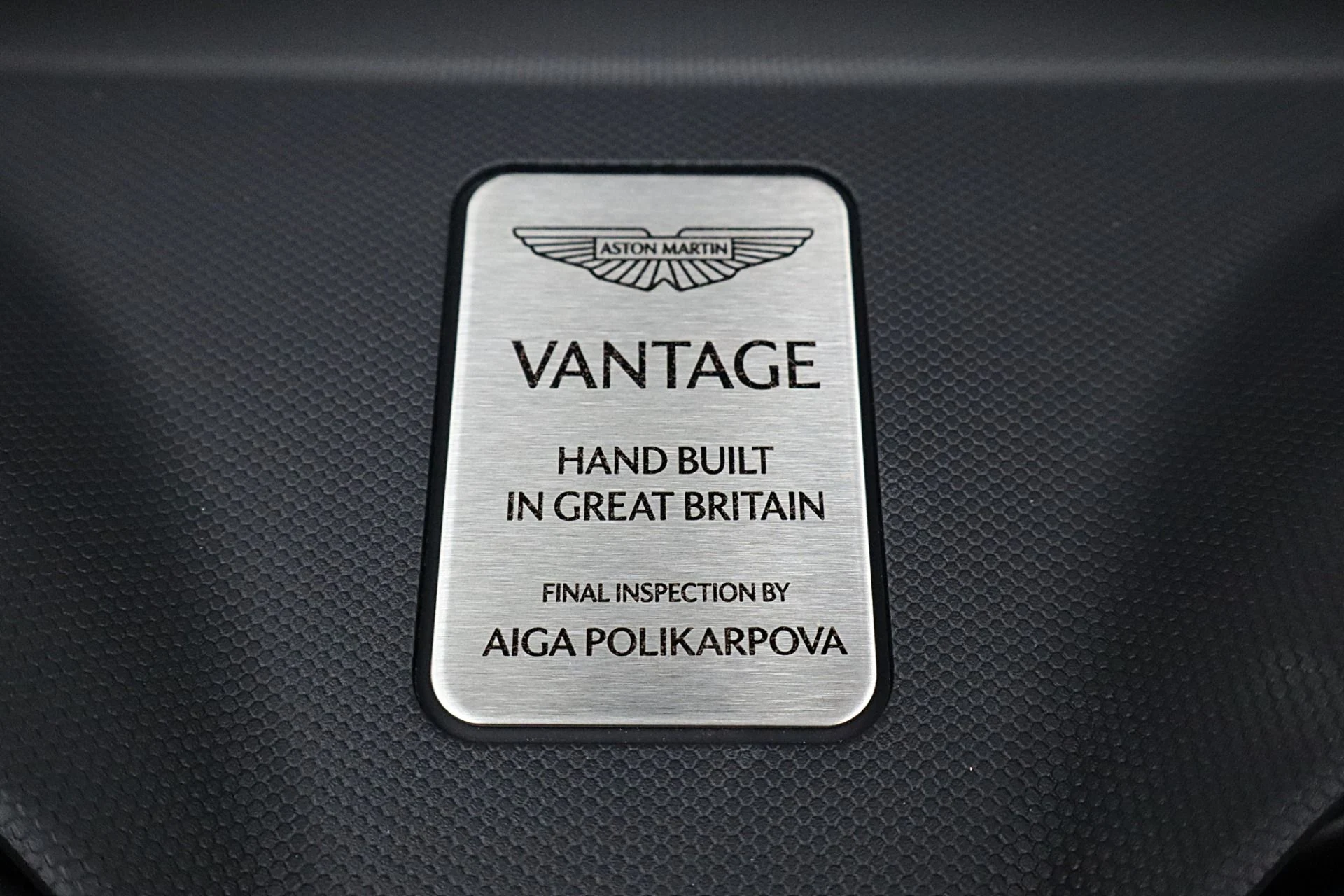 mph034_126012690_New_2026_Aston_Martin_Vantage_Roadster_123923ebb2