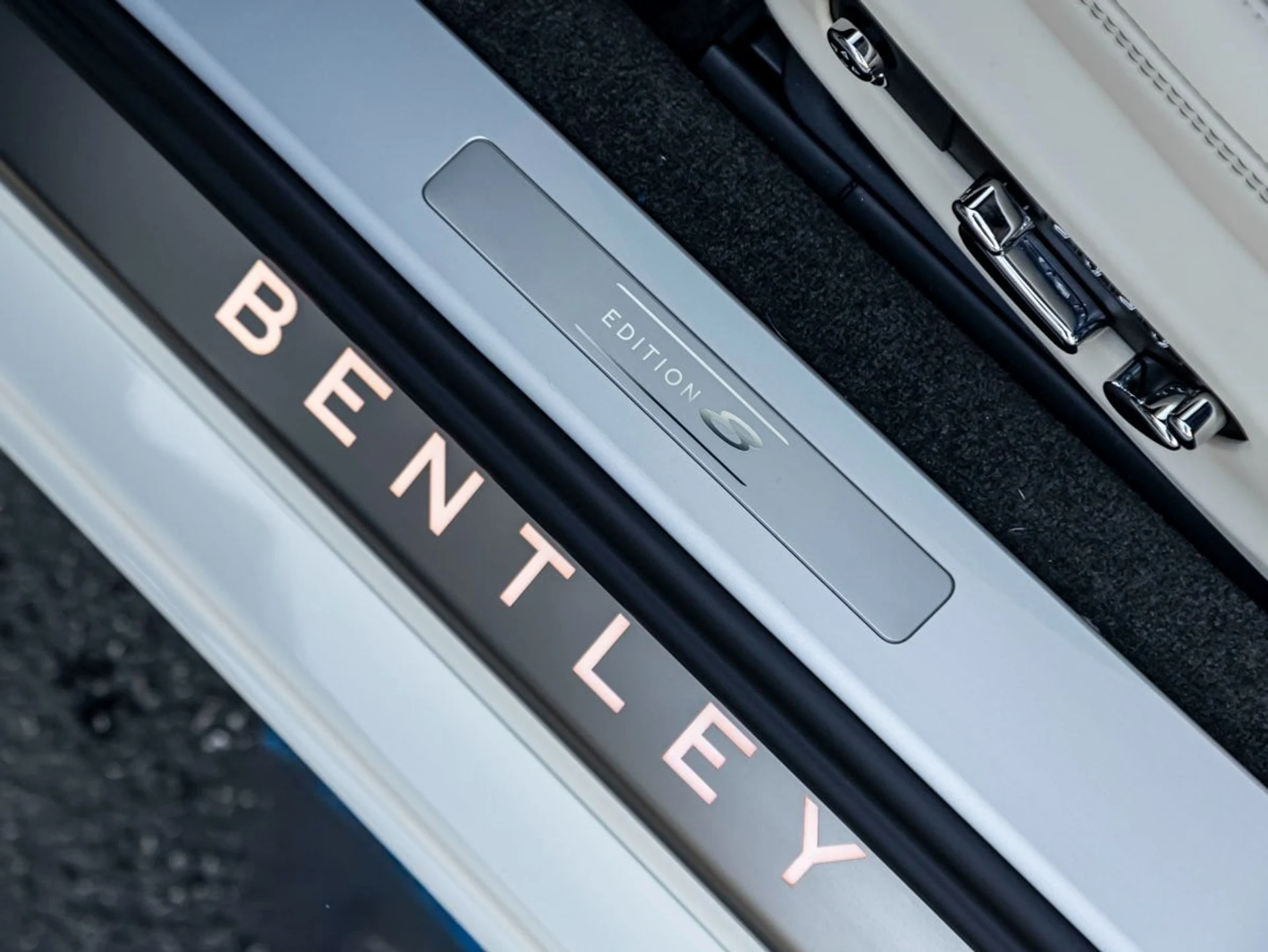 mph034_1267736594_35_31294d3946