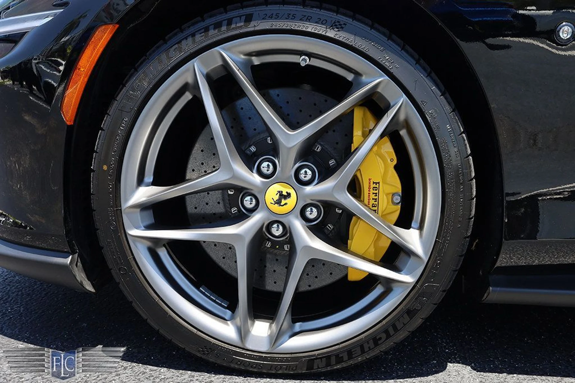 mph034_1273154798_used_2025_ferrari_roma_spider_convertible_6305_22870557_35_1024_f82c91801a