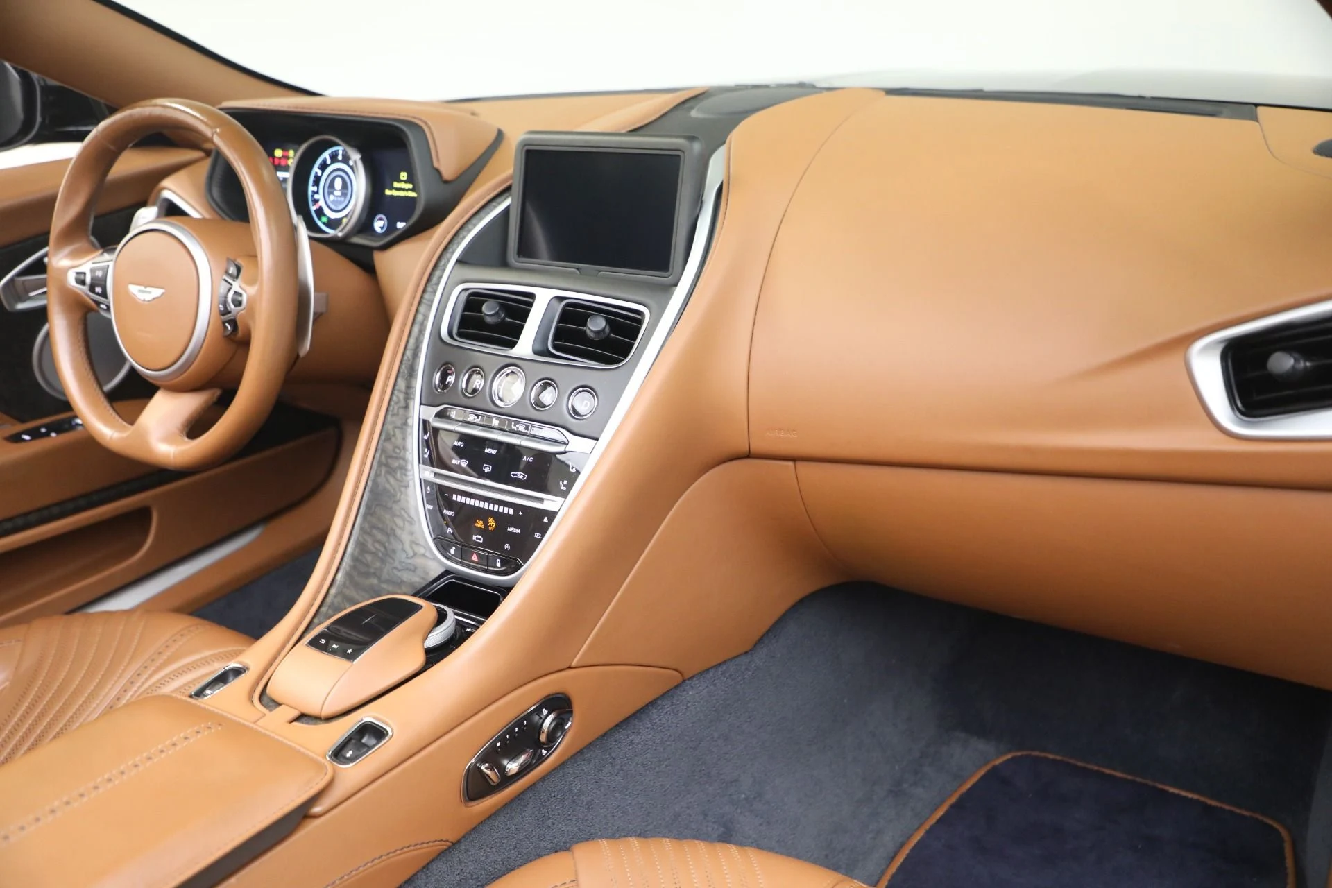 mph034_1276920077_Used_2019_Aston_Martin_DB_11_Volante_1770764888_41fe9ee42b