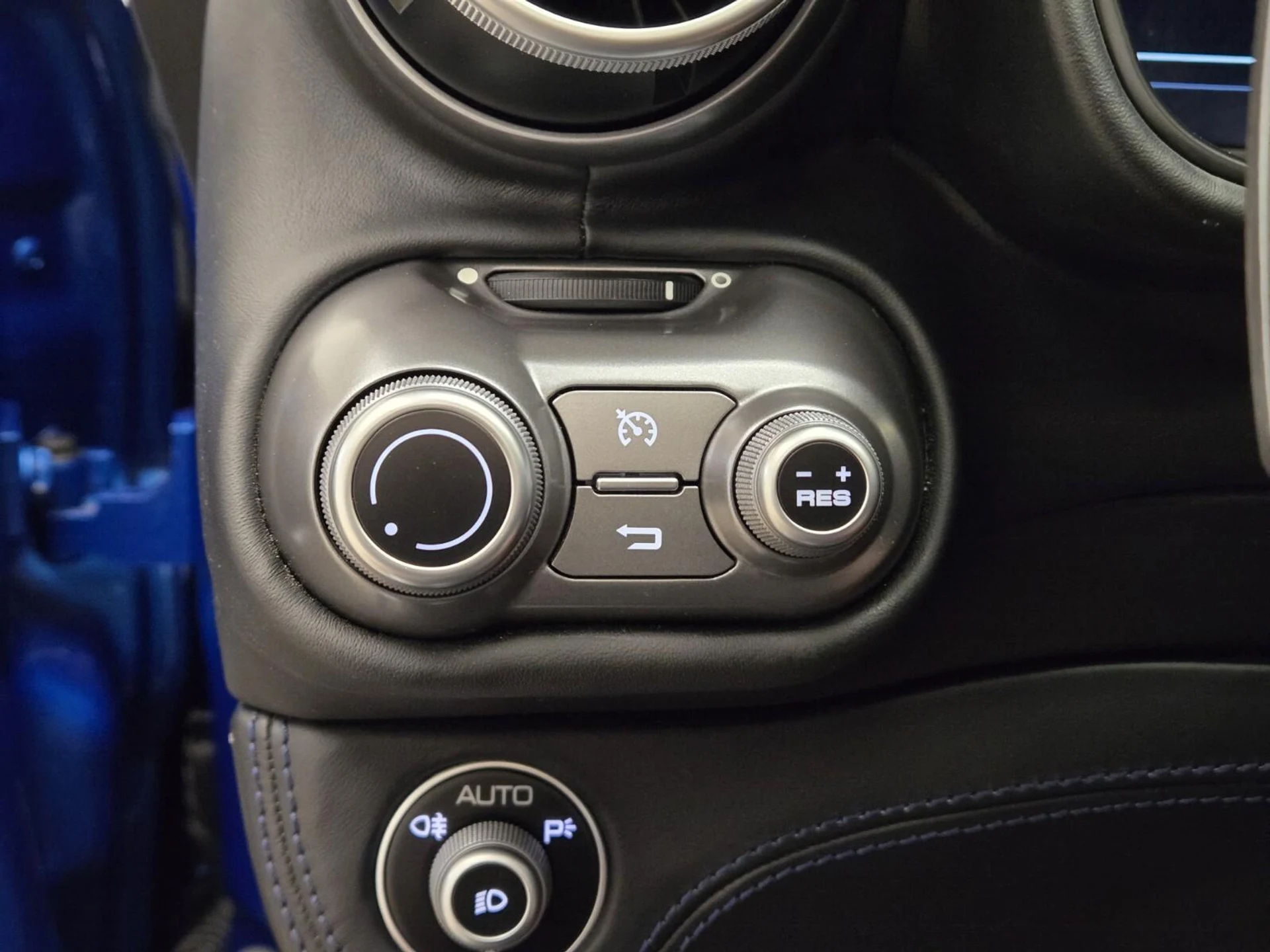 mph034_127836851_Used_2019_Ferrari_Portofino_1754634663_f18e12dbf9