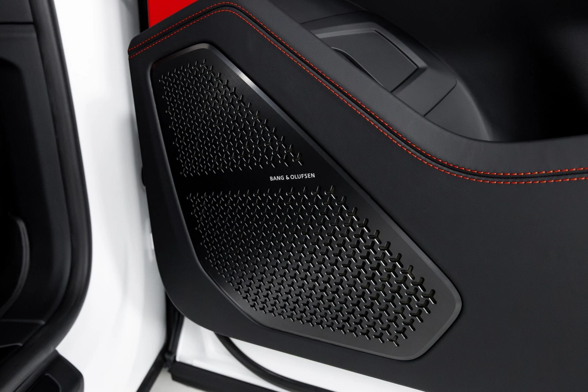 mph034_1285010213_Used_2024_Lamborghini_Urus_S_1765302055_68b9f14875